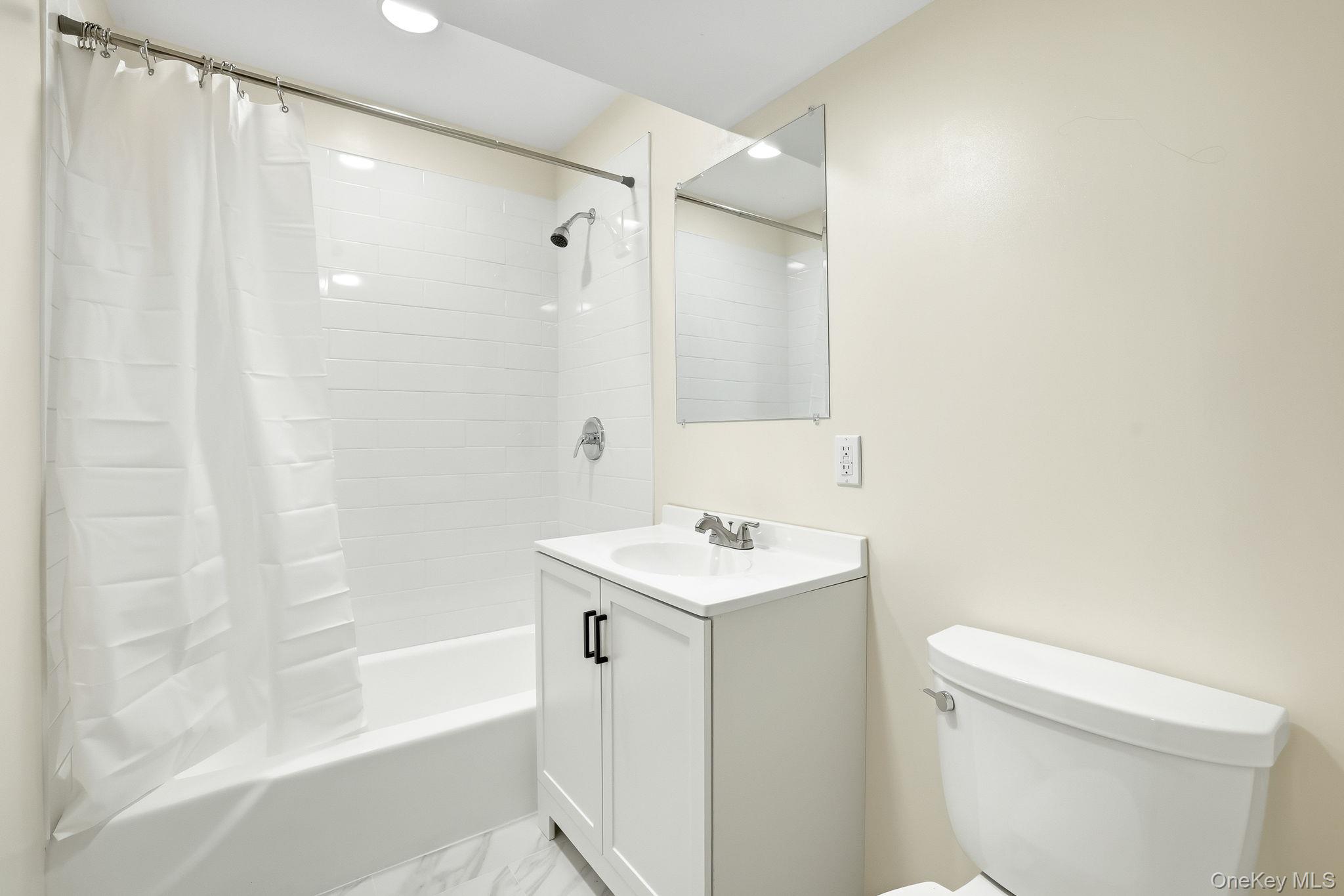 #19 photo, 412 N Broadway, Yonkers , NY 10701