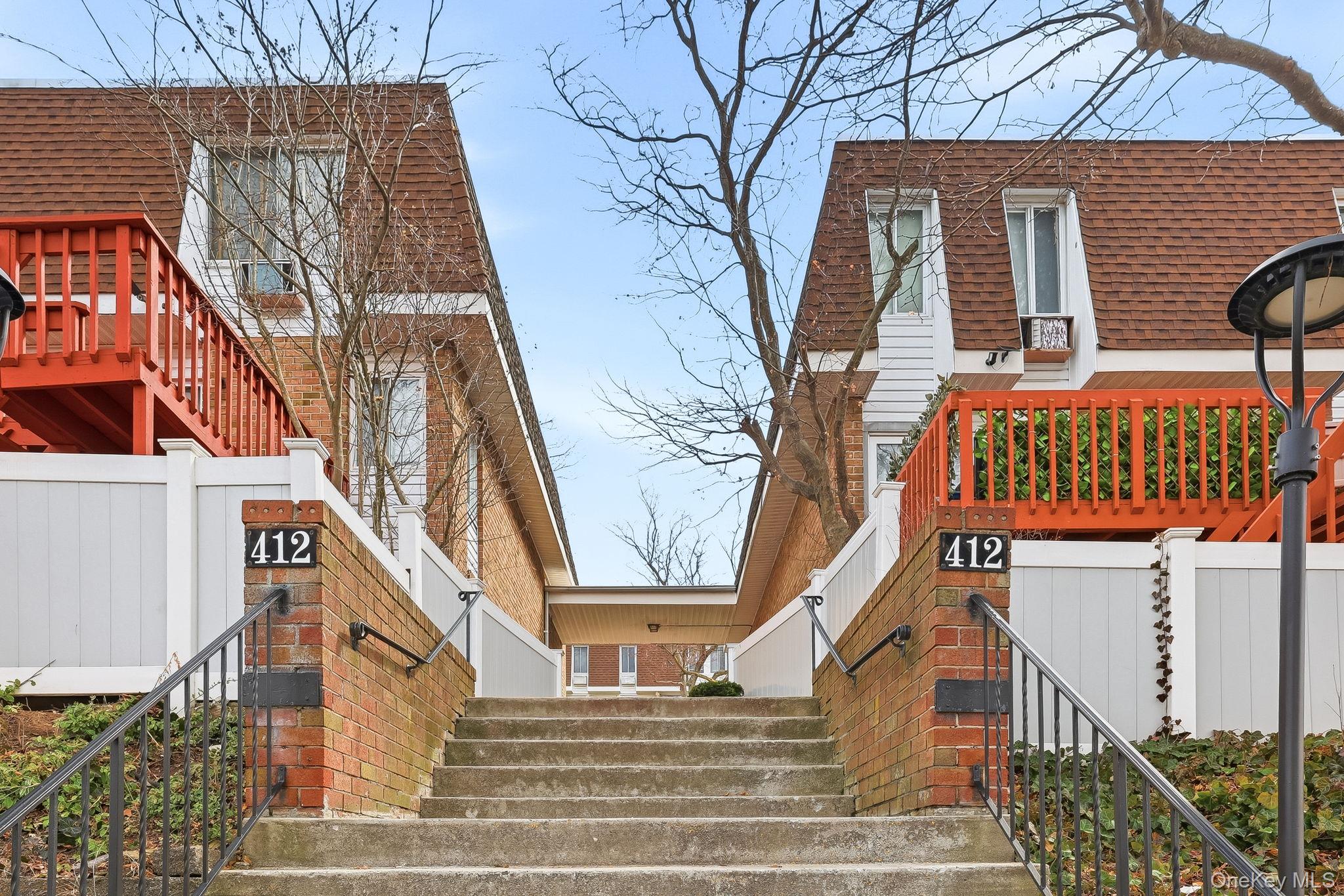 #3 photo, 412 N Broadway, Yonkers , NY 10701