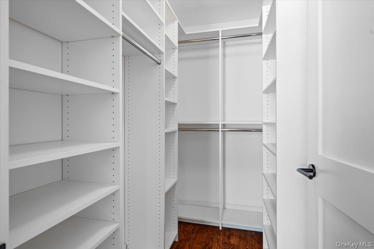 #14 photo, 422 E Boston Post Road, Mamaroneck , NY 10543