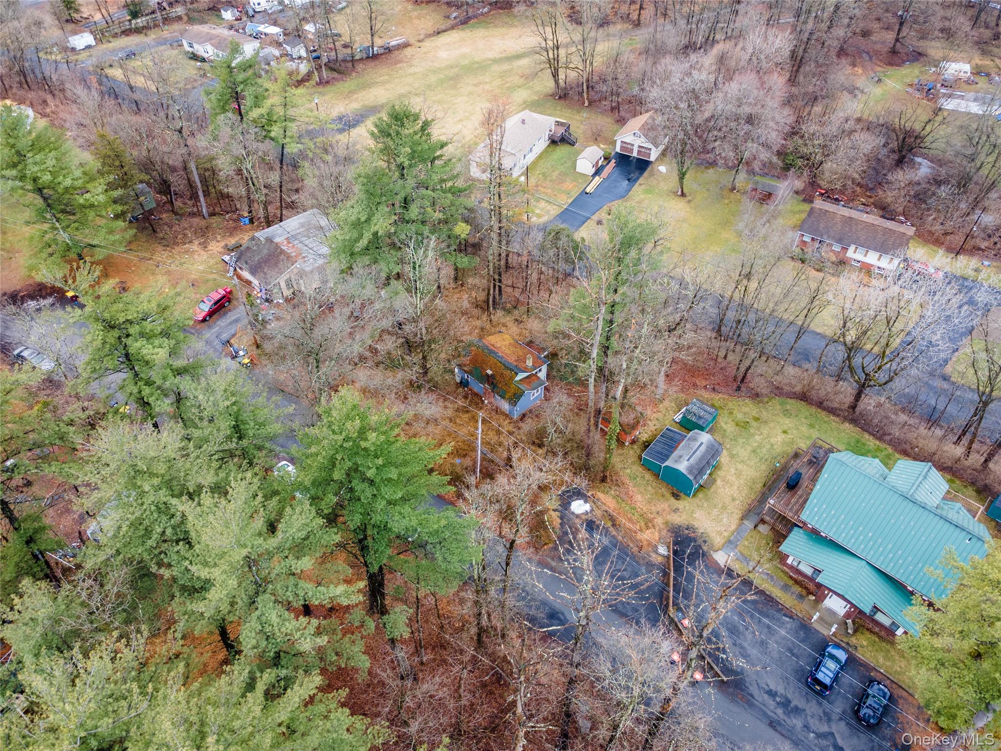 #3 photo, 56 South Drive, Kingston , NY 12477