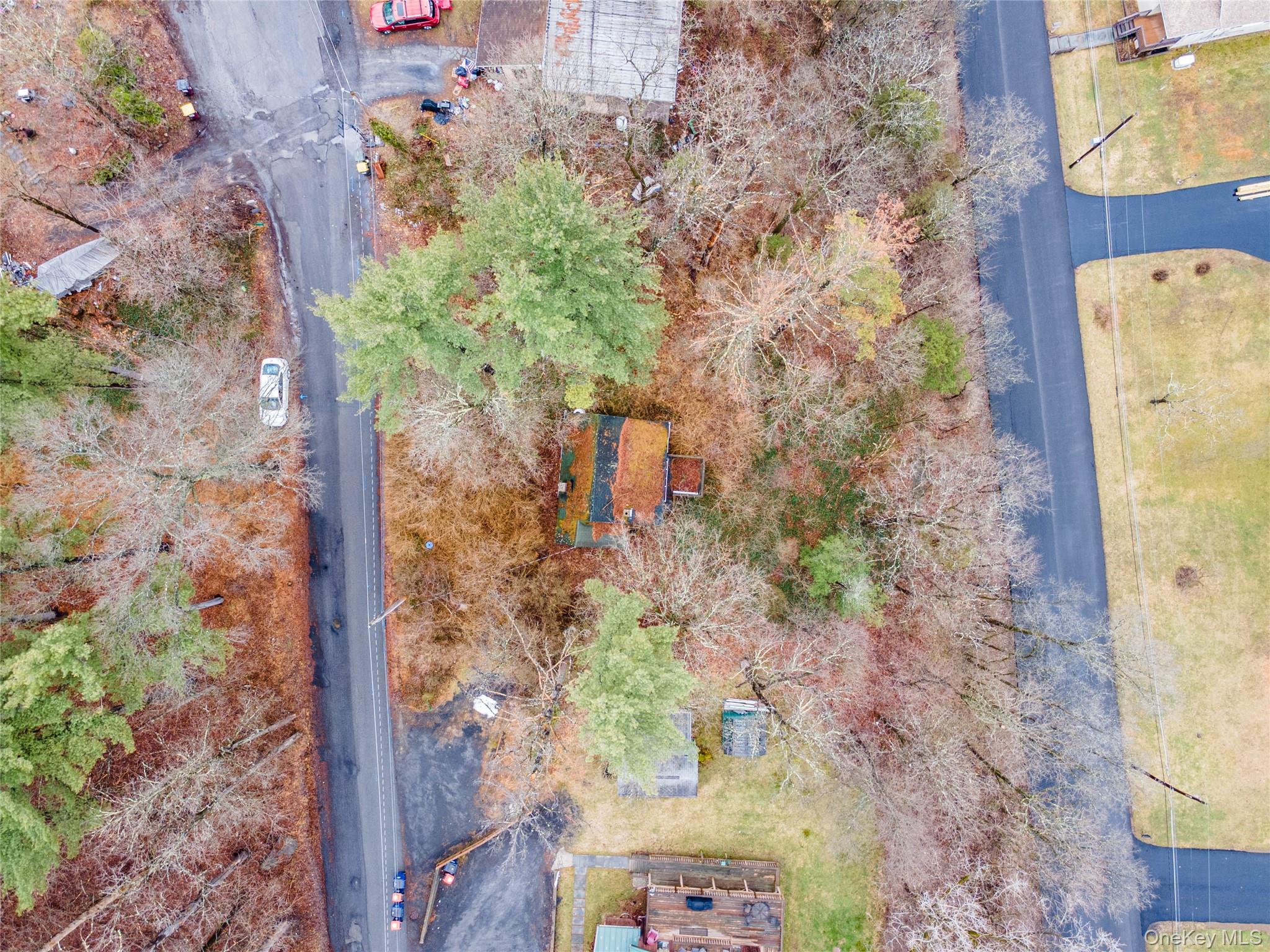 #4 photo, 56 South Drive, Kingston , NY 12477