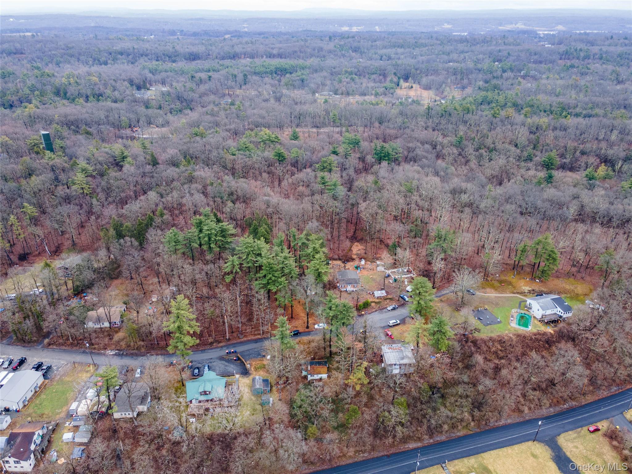 #6 photo, 56 South Drive, Kingston , NY 12477