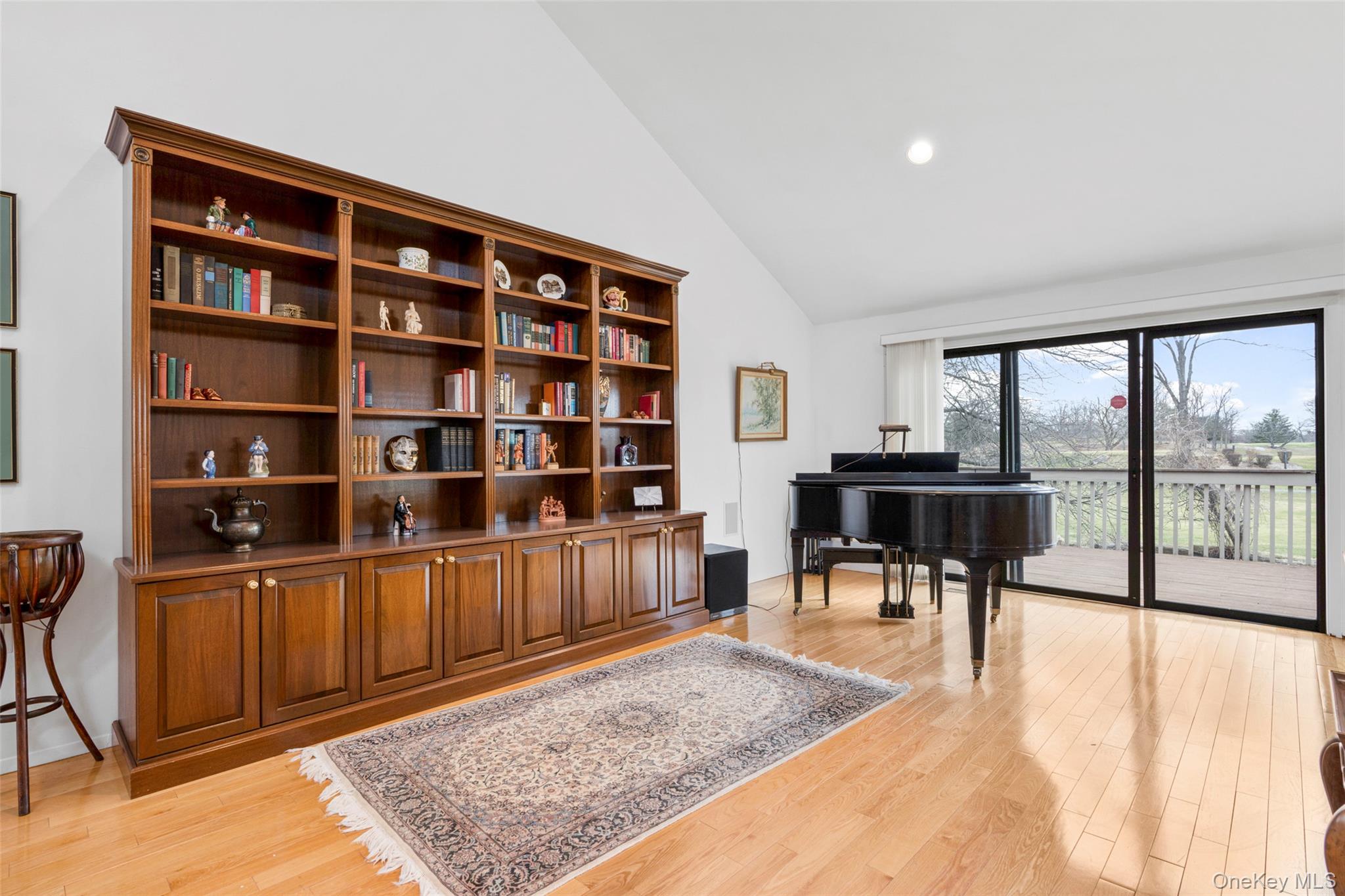 #10 photo, 601 Fairway Green, Mamaroneck , NY 10543