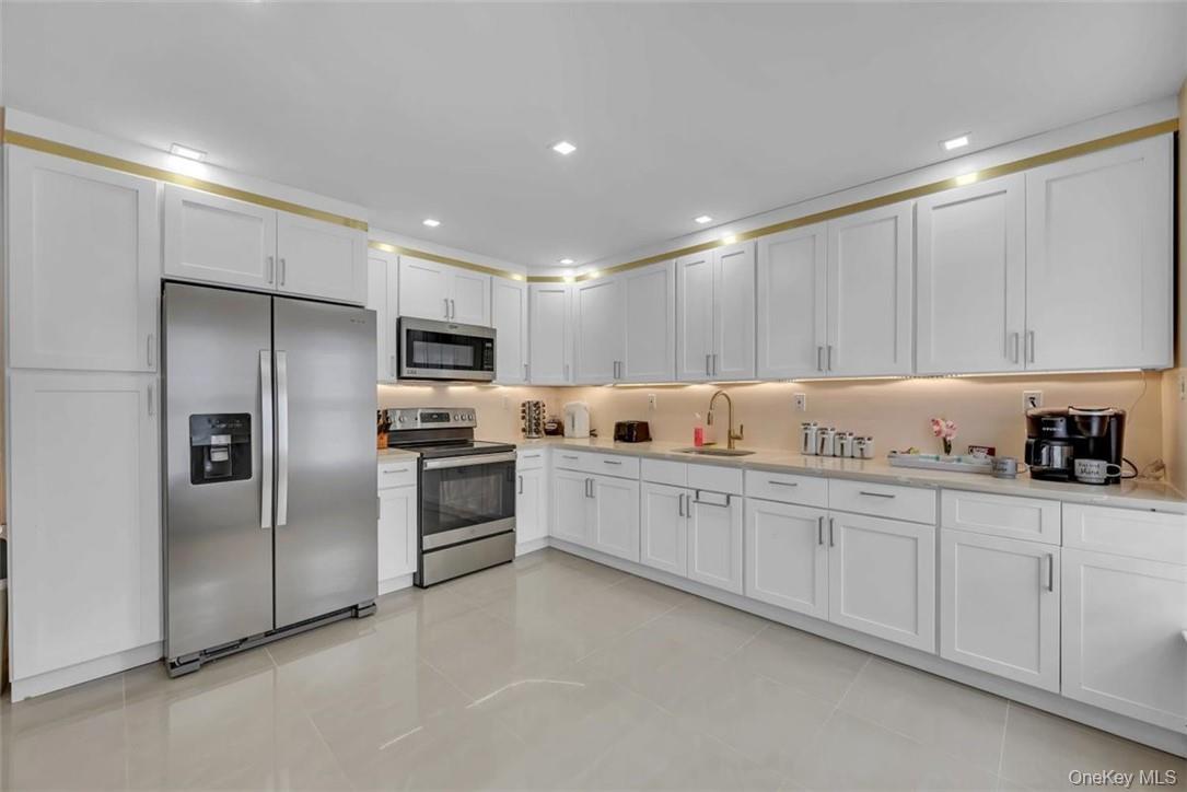 #11 photo, 362 Rose Road, Woodbourne , NY 12788