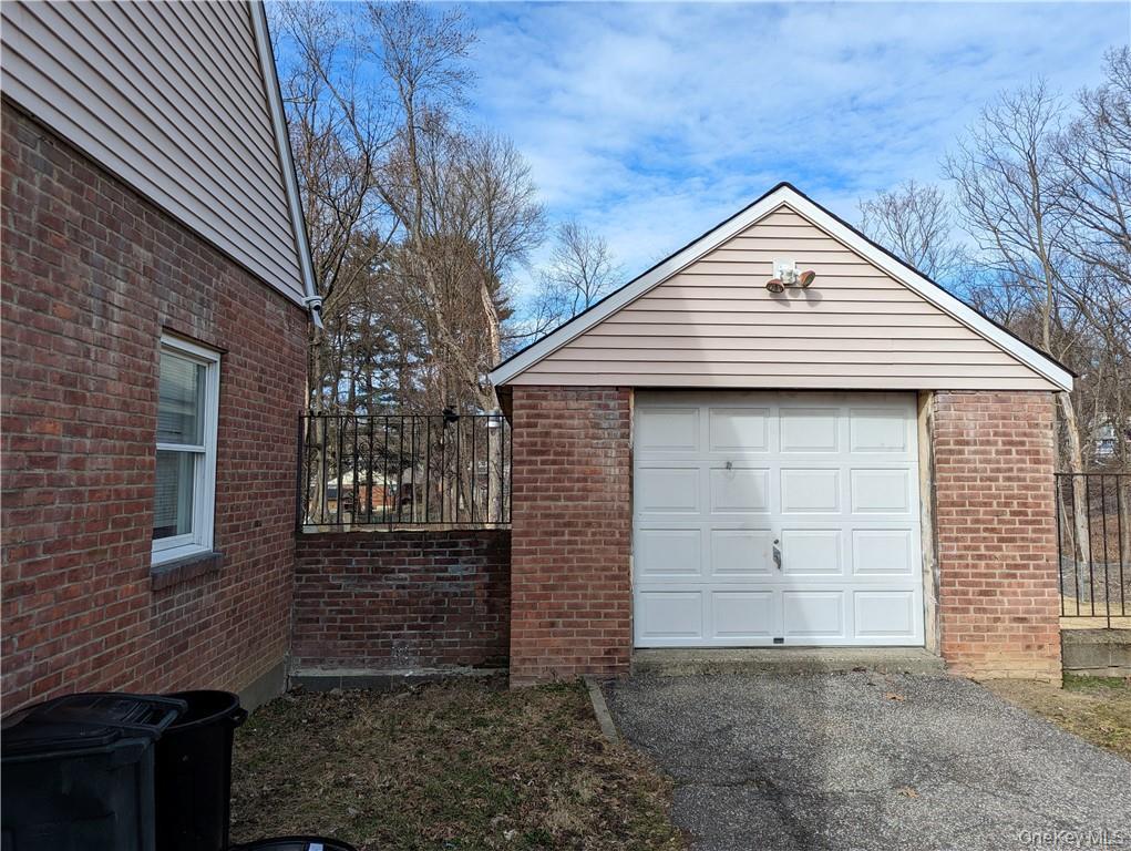 #2 photo, 374 South Street, Newburgh , NY 12550