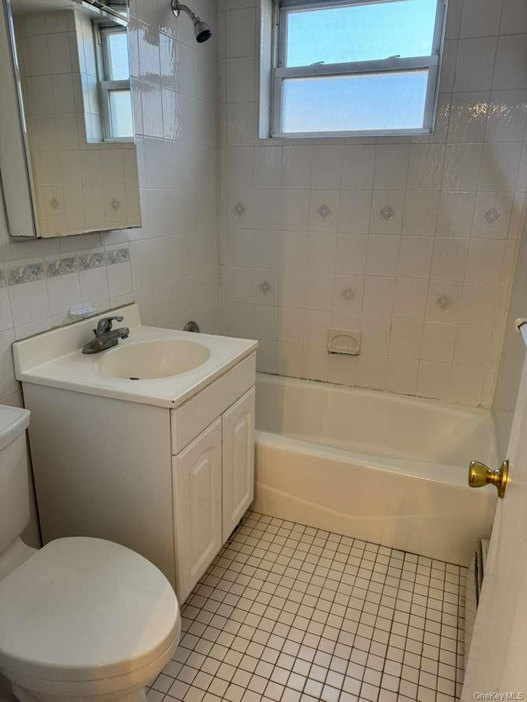 #14 photo, 200 Kearsing Parkway, Monsey , NY 10952