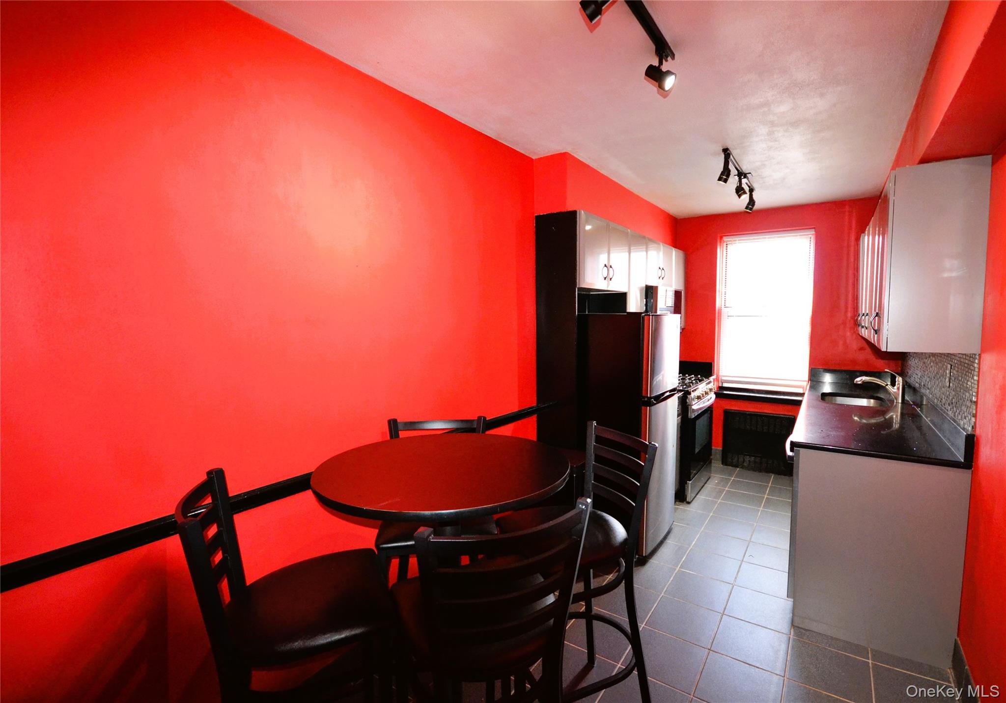 #5 photo, 247 Parkview Avenue, Bronxville , NY 10708