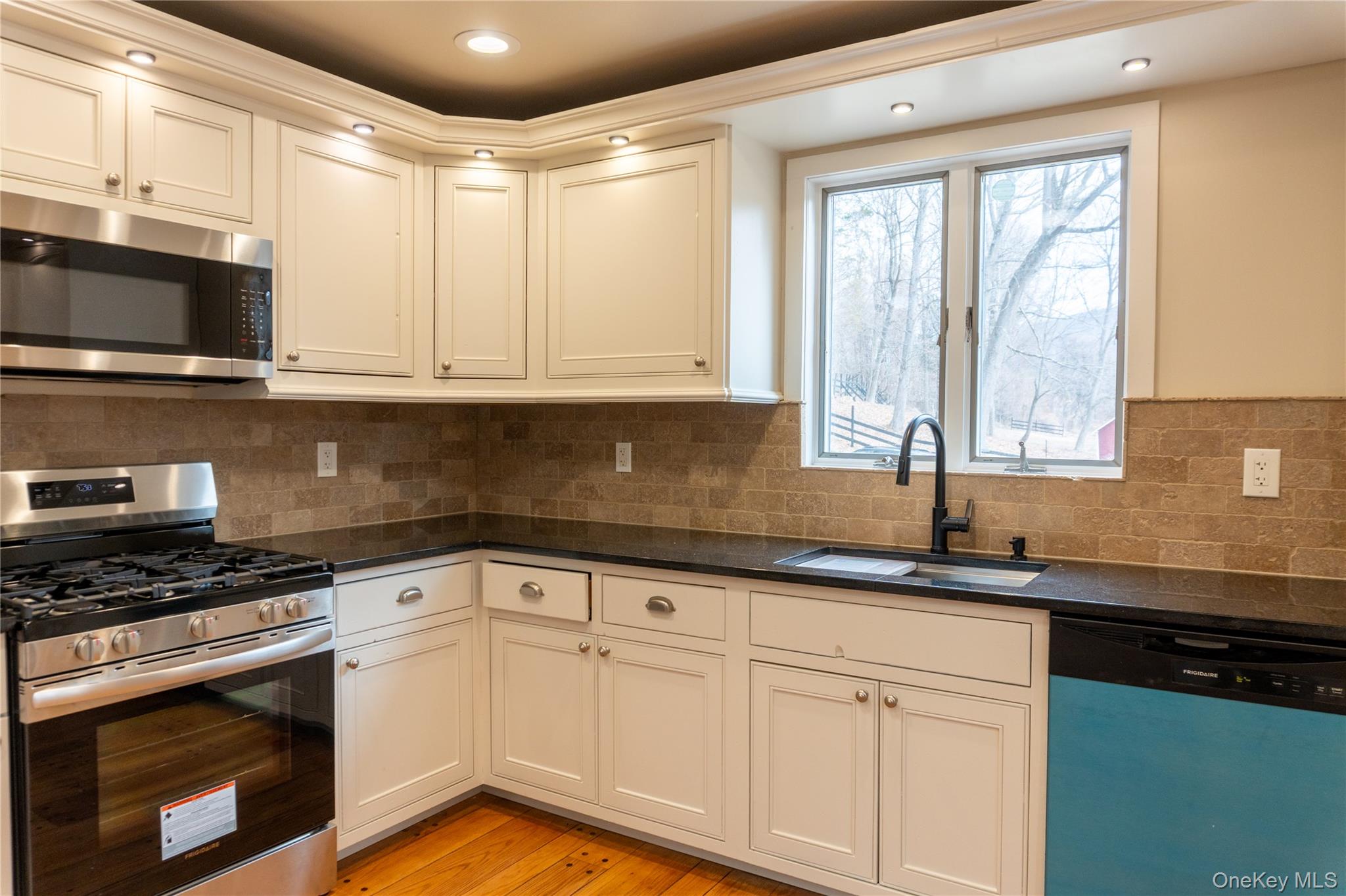 #2 photo, 523 Shenandoah Road, Hopewell Junction , NY 12533