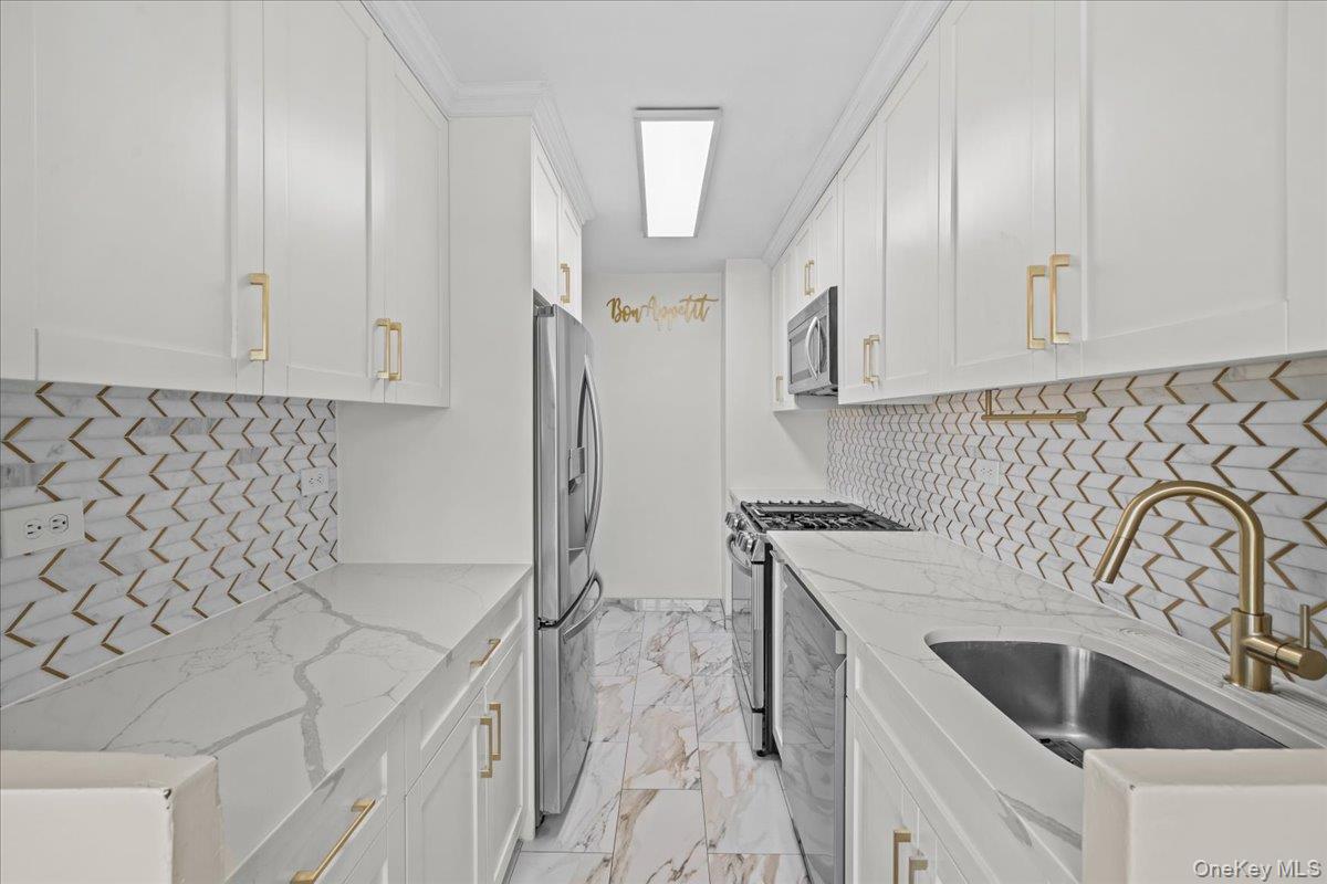 #9 photo, 555 Kappock Street, Bronx , NY 10463