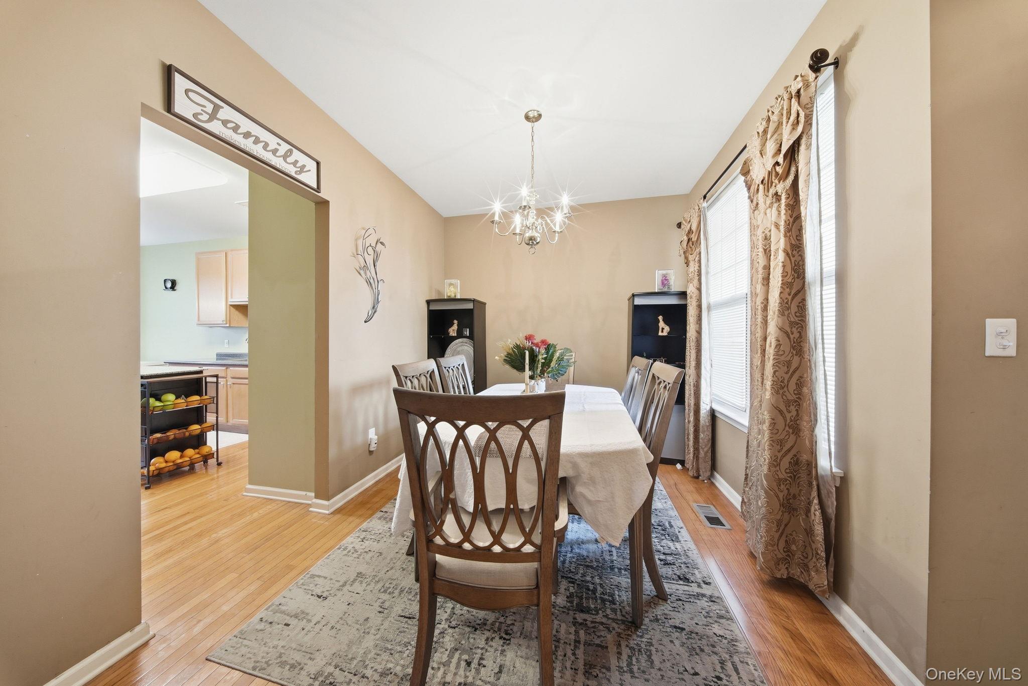 #8 photo, 59 Woodside Knolls Drive, Middletown , NY 10940