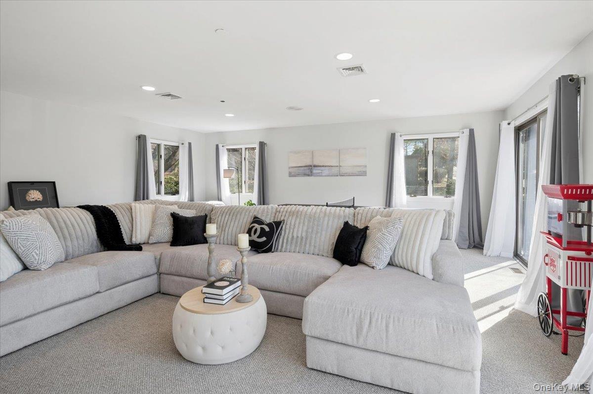 #19 photo, 15 Keller Lane, Dobbs Ferry , NY 10522