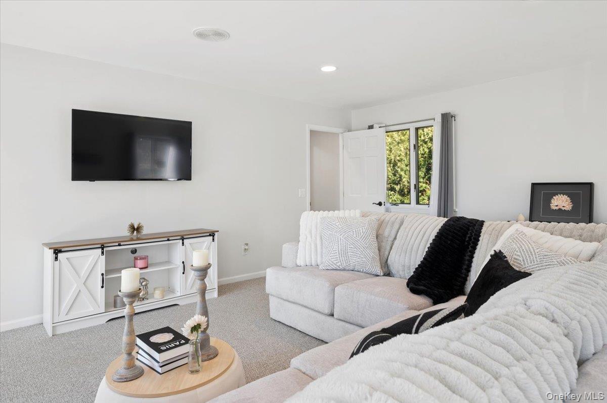 #20 photo, 15 Keller Lane, Dobbs Ferry , NY 10522