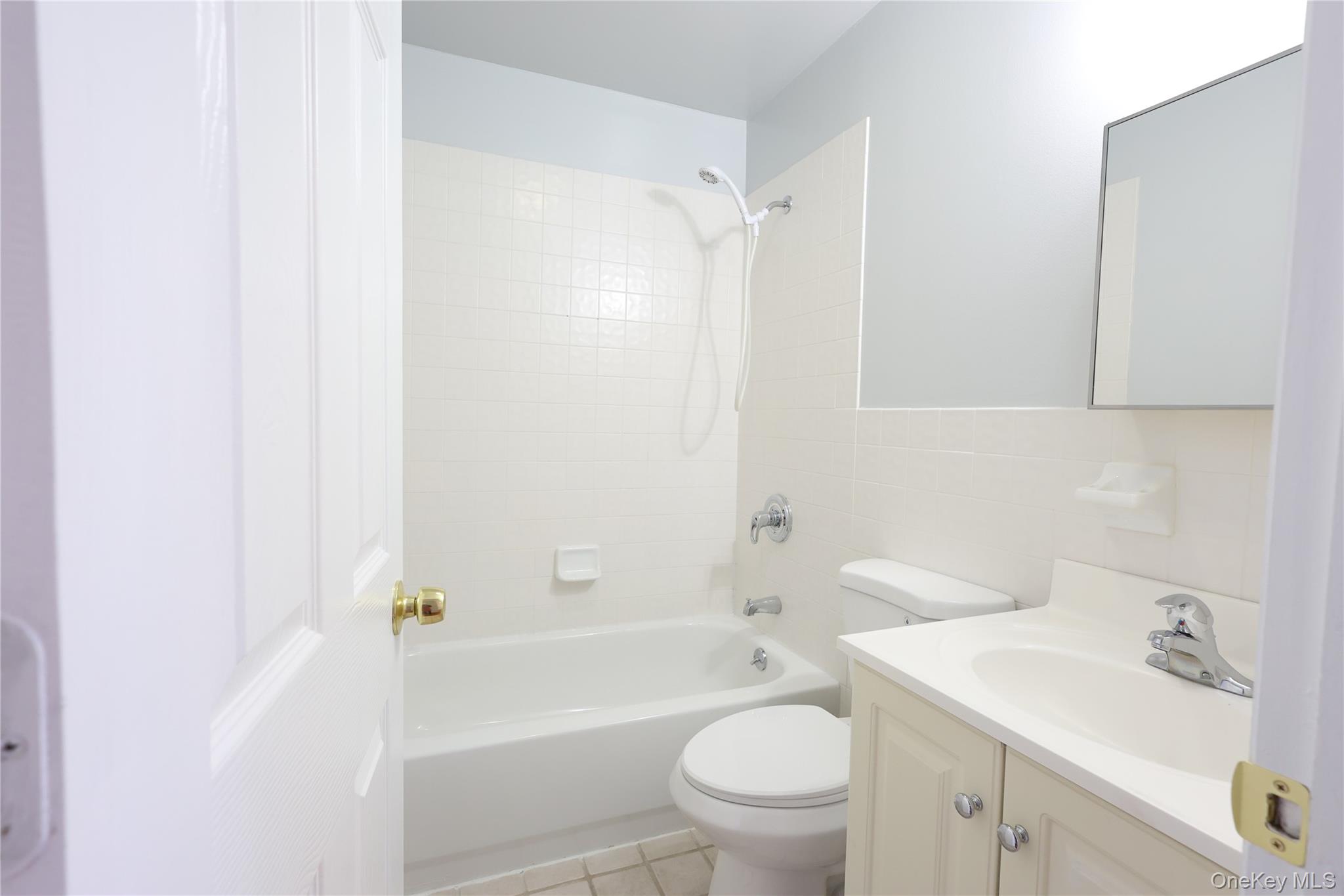 #17 photo, 2219 Boller Avenue, Bronx , NY 10475