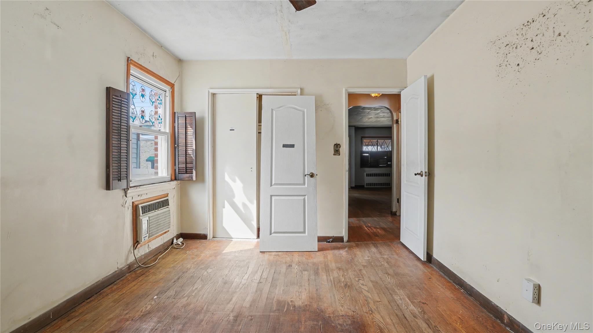 #9 photo, 5353 61st Street, Maspeth , NY 11378