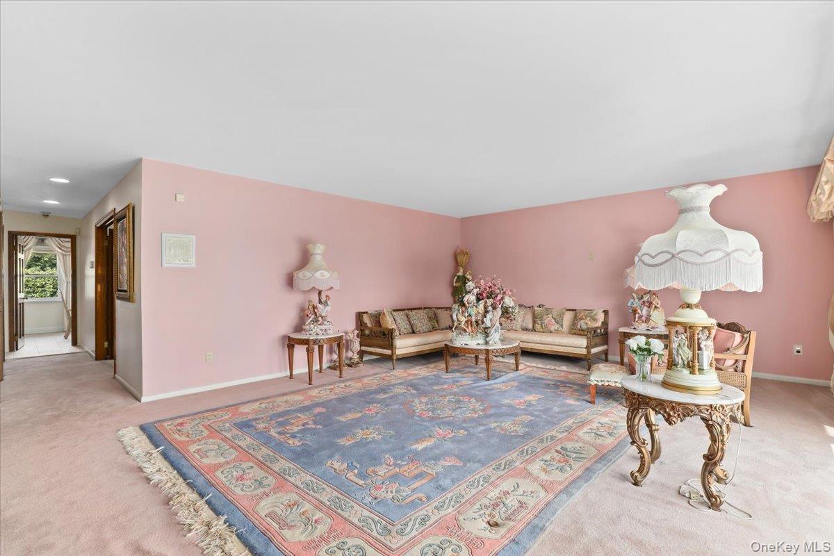 #8 photo, 7 Greystone Circle, ব্রঙ্কস Bronxville , NY 10708