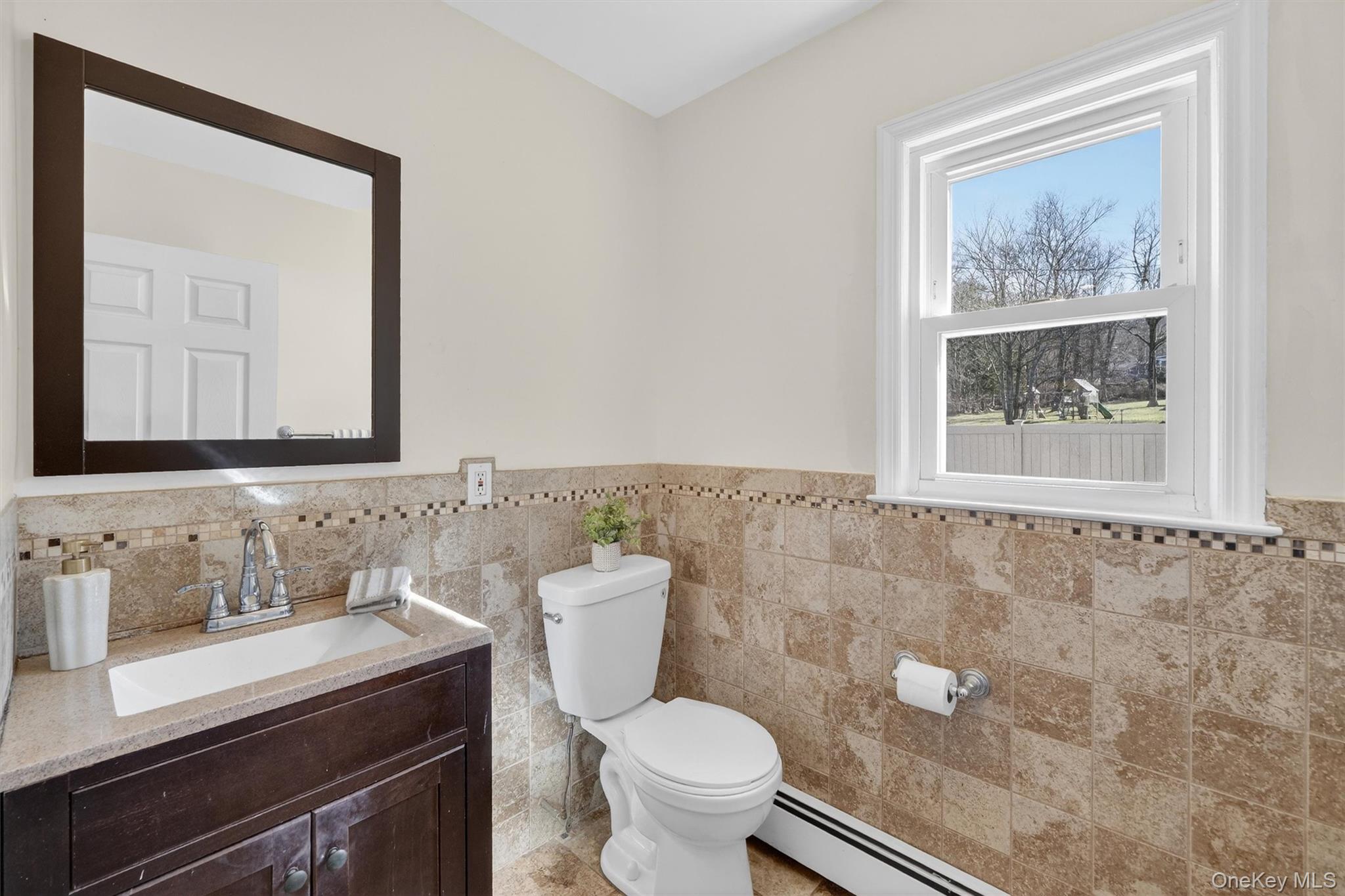 #17 photo, 82 Taxter Road, Irvington , NY 10533