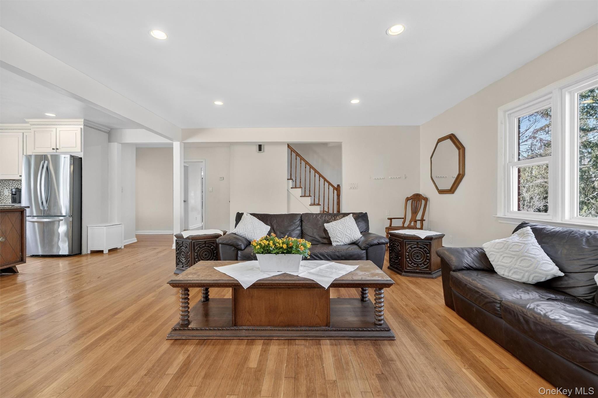 #6 photo, 82 Taxter Road, Irvington , NY 10533