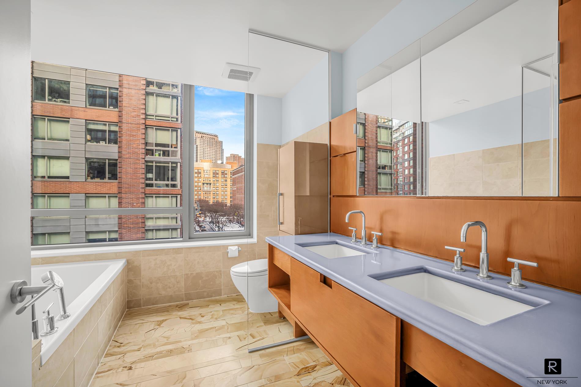 #11 photo, 2 River Terrace, Battery Park City , NY 10282