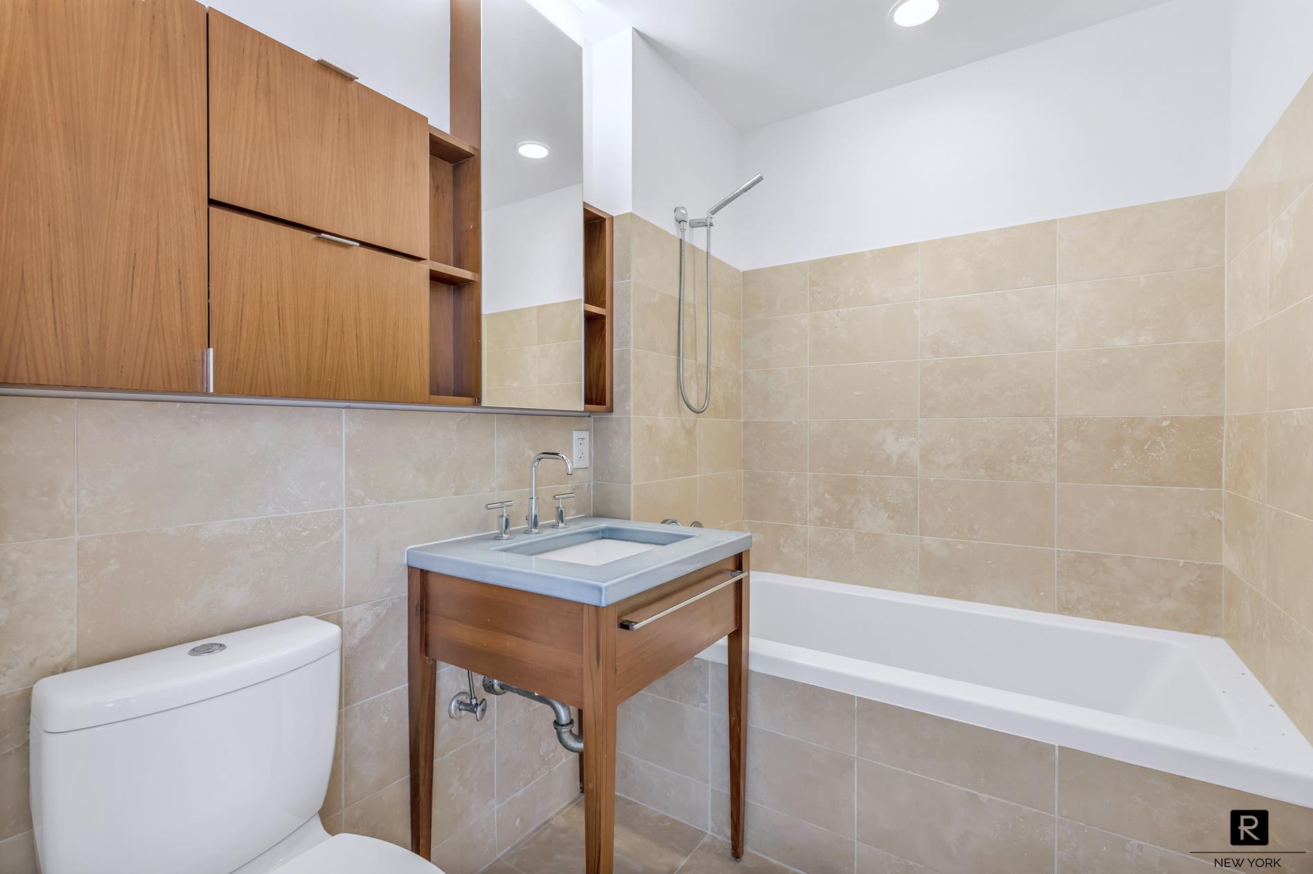 #15 photo, 2 River Terrace, Battery Park City , NY 10282