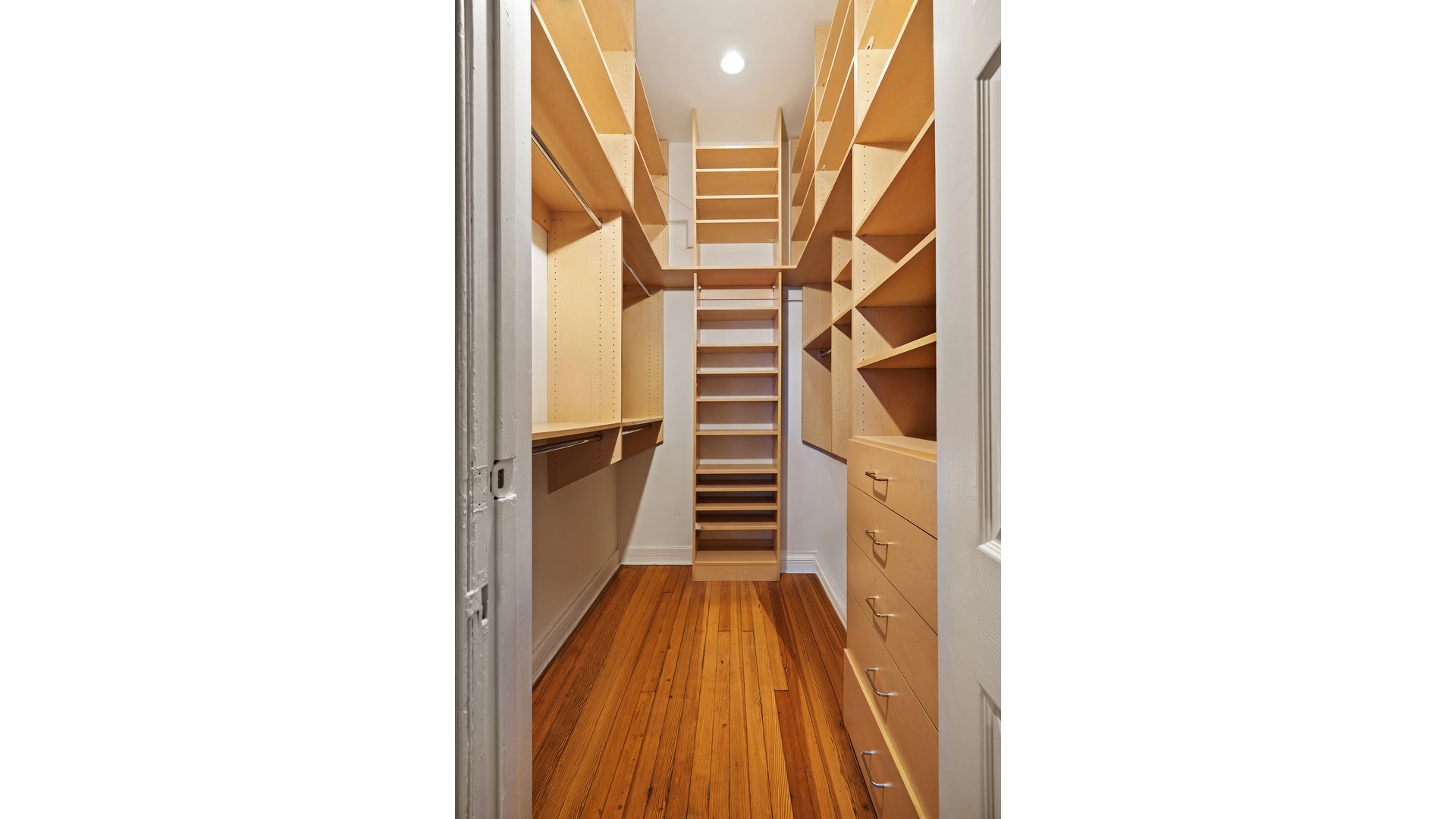 #6 photo, 20 E 84TH Street, Upper East Side , NY 10028