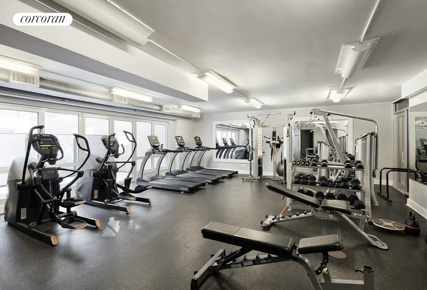 #18 photo, 214 N 11TH Street, Williamsburg , NY 11211