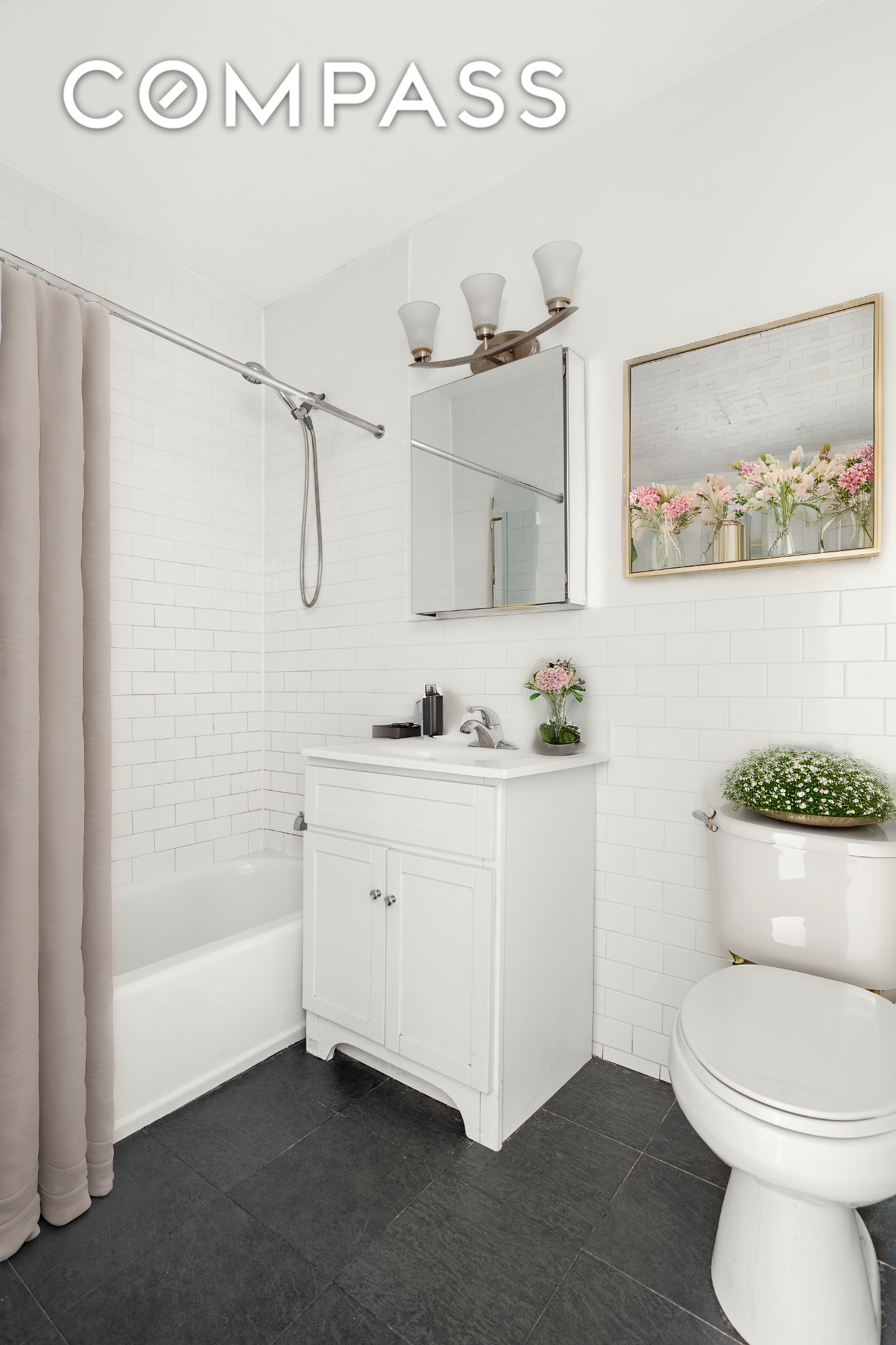 #5 photo, 240 E 24th Street, ম্যানহাটন Kips Bay , NY 10010