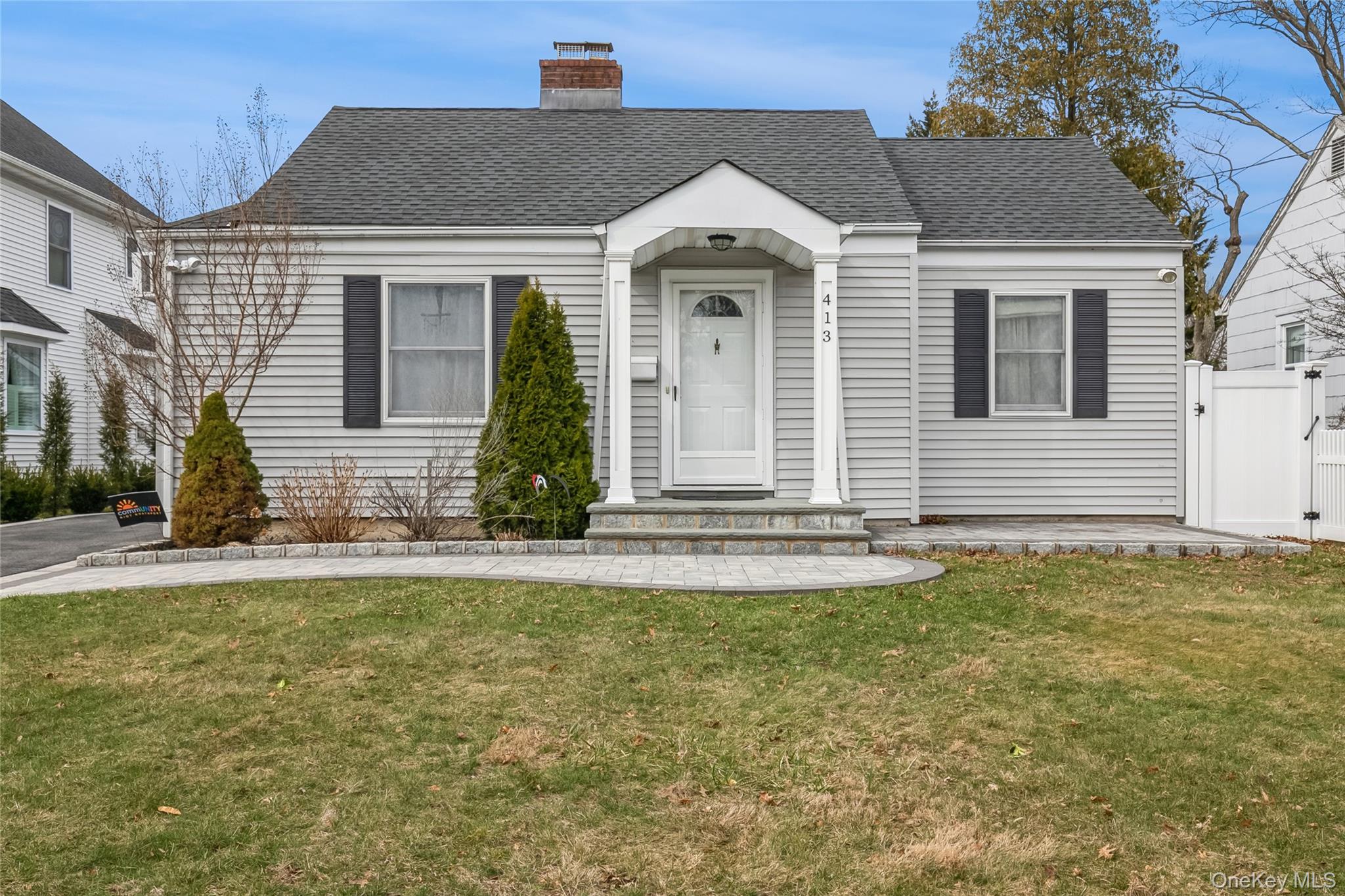 #1 photo, 413 3rd Street, East Northport , NY 11731