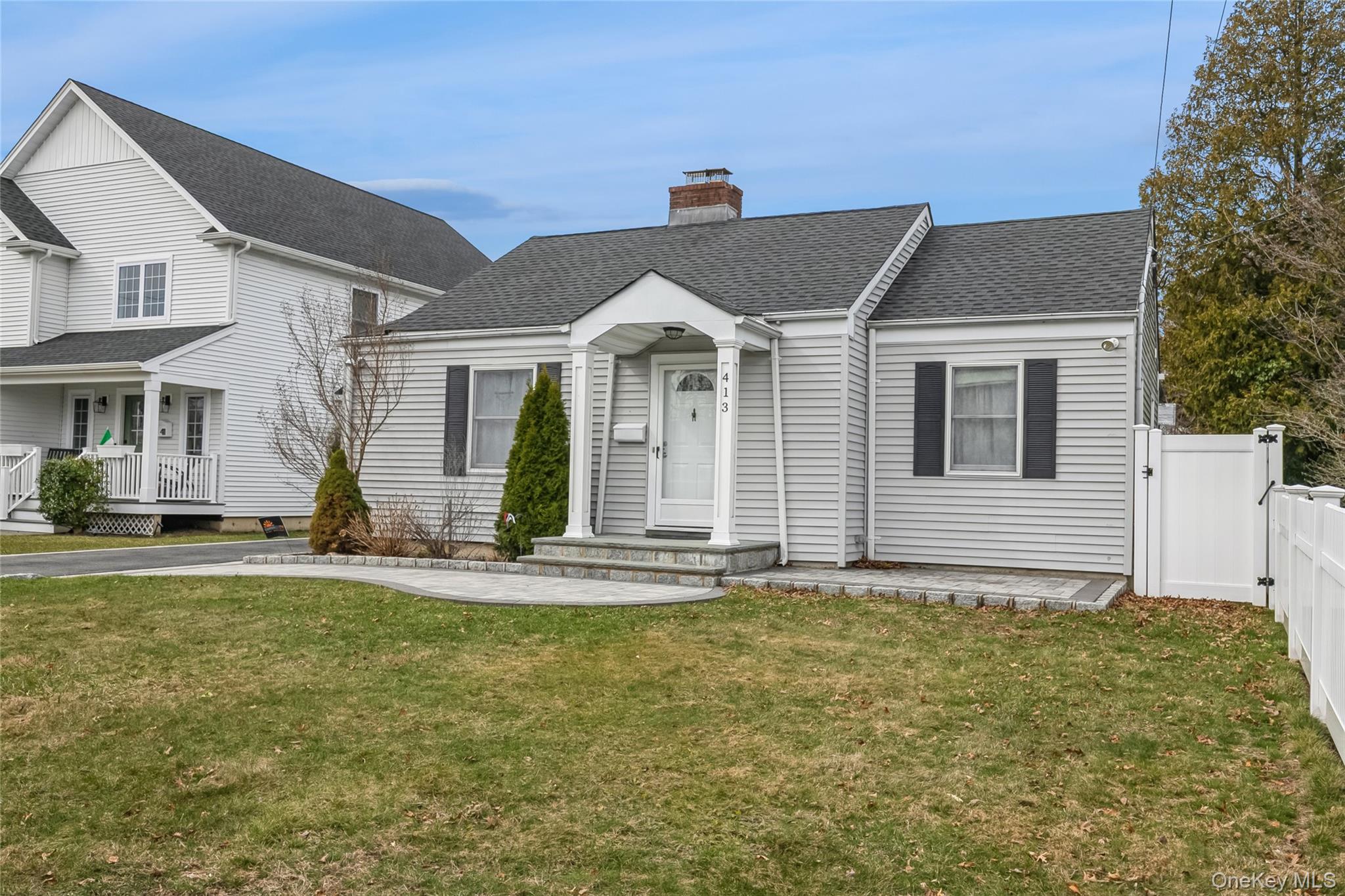 #19 photo, 413 3rd Street, East Northport , NY 11731