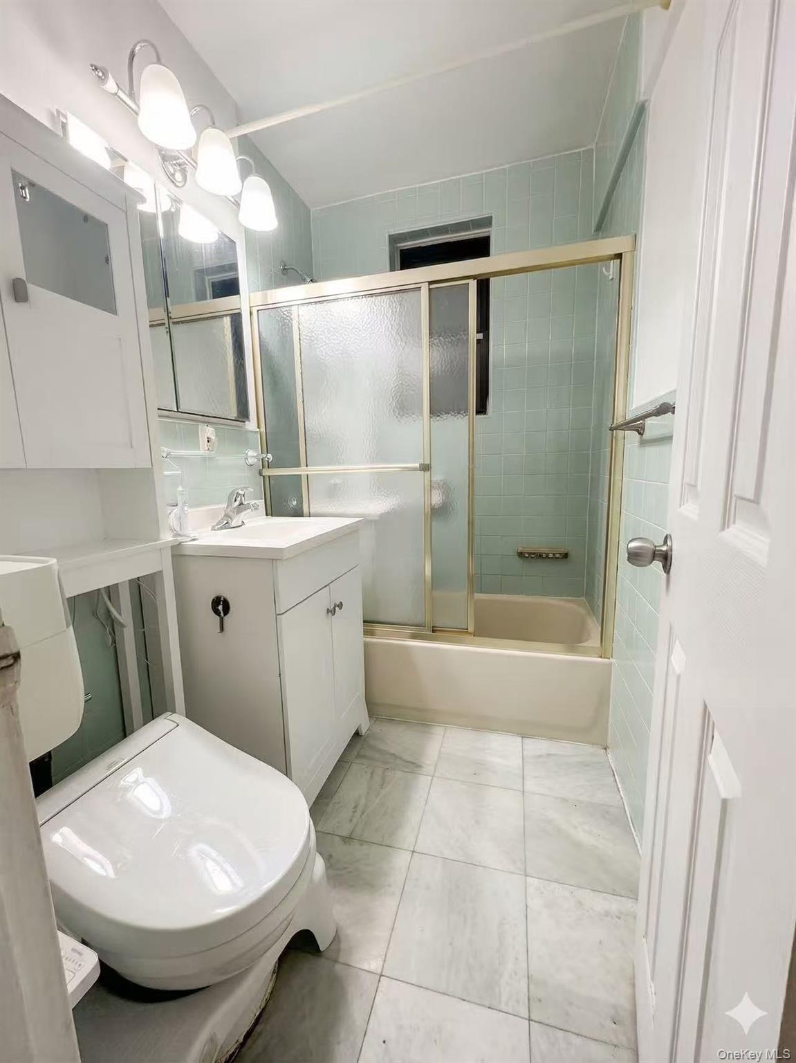 #6 photo, 224-24 Union Turnpike, Oakland Gardens , NY 11427