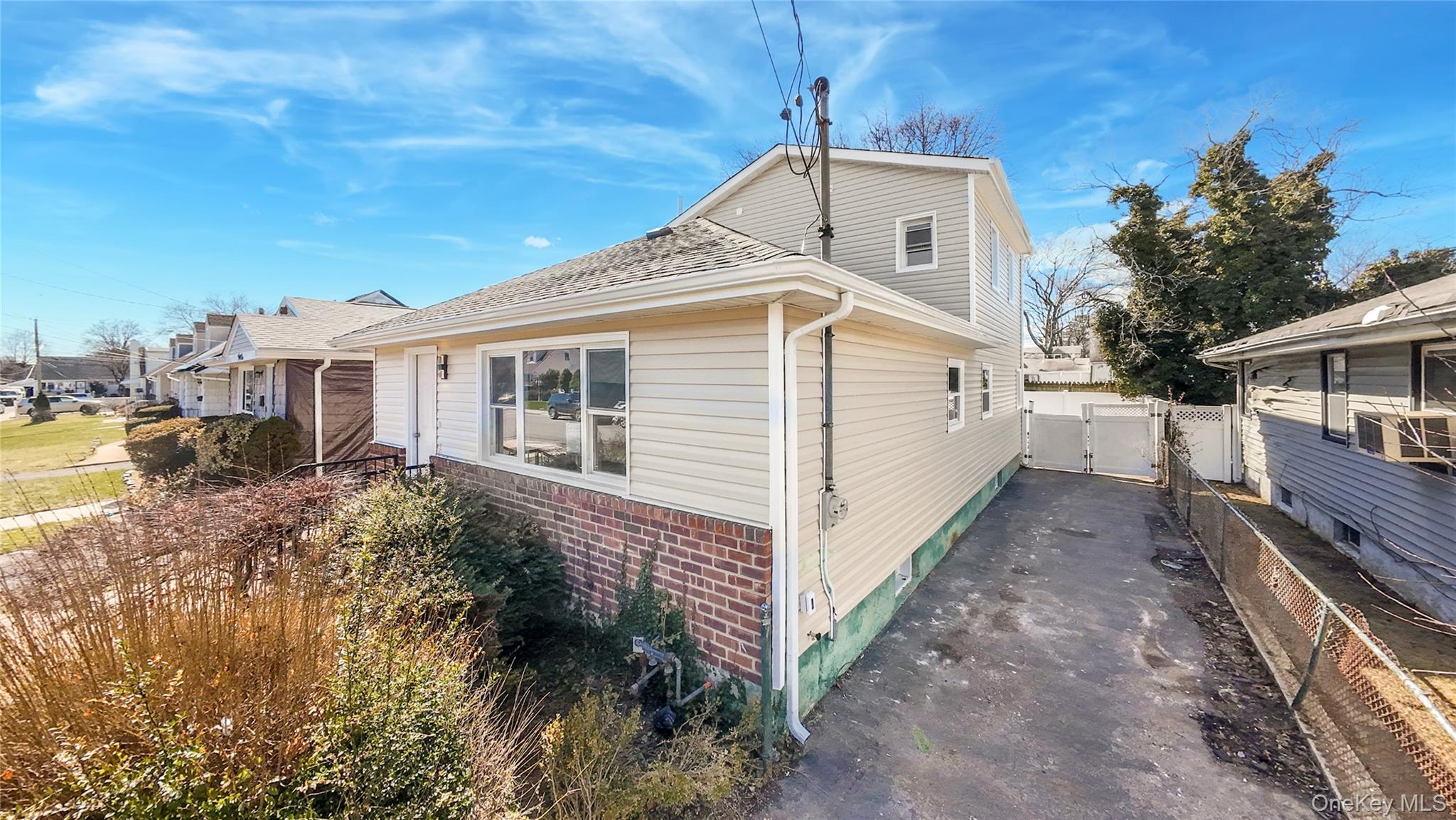 #8 photo, 37 Lancaster Place, নাসাউ কাউন্টি Hempstead , NY 11550