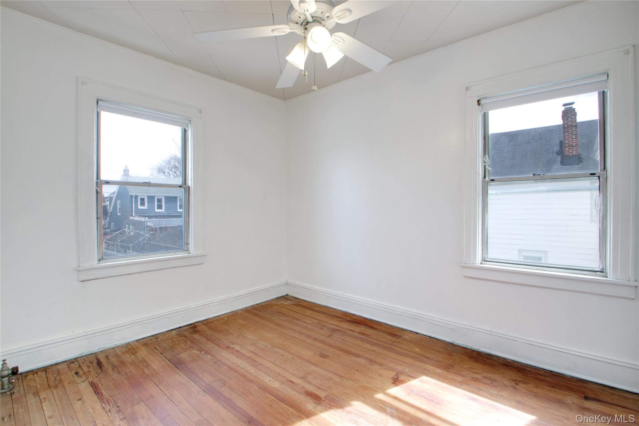 #16 photo, 9031 204th Street, Hollis , NY 11423