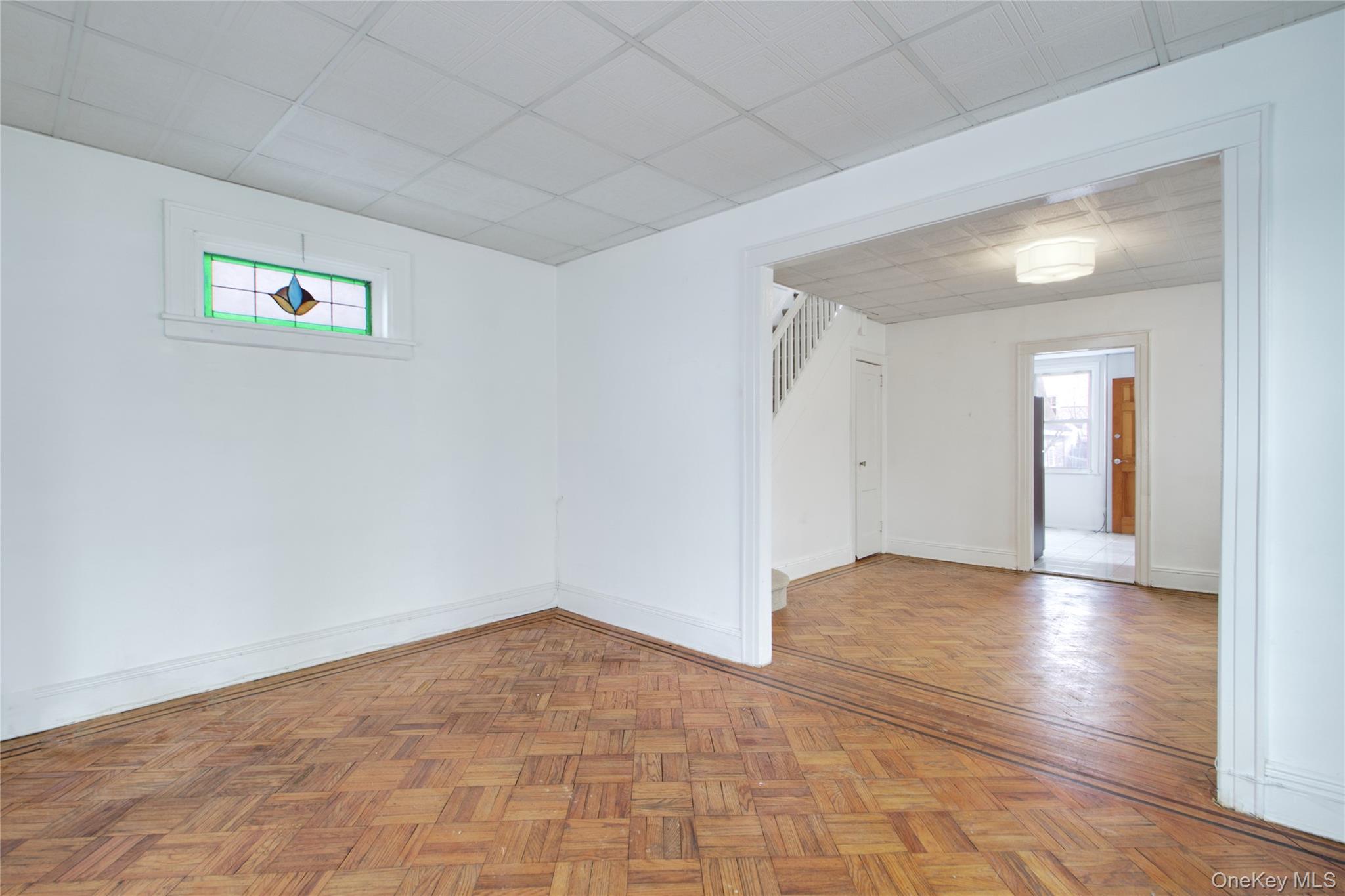 #6 photo, 9031 204th Street, Hollis , NY 11423