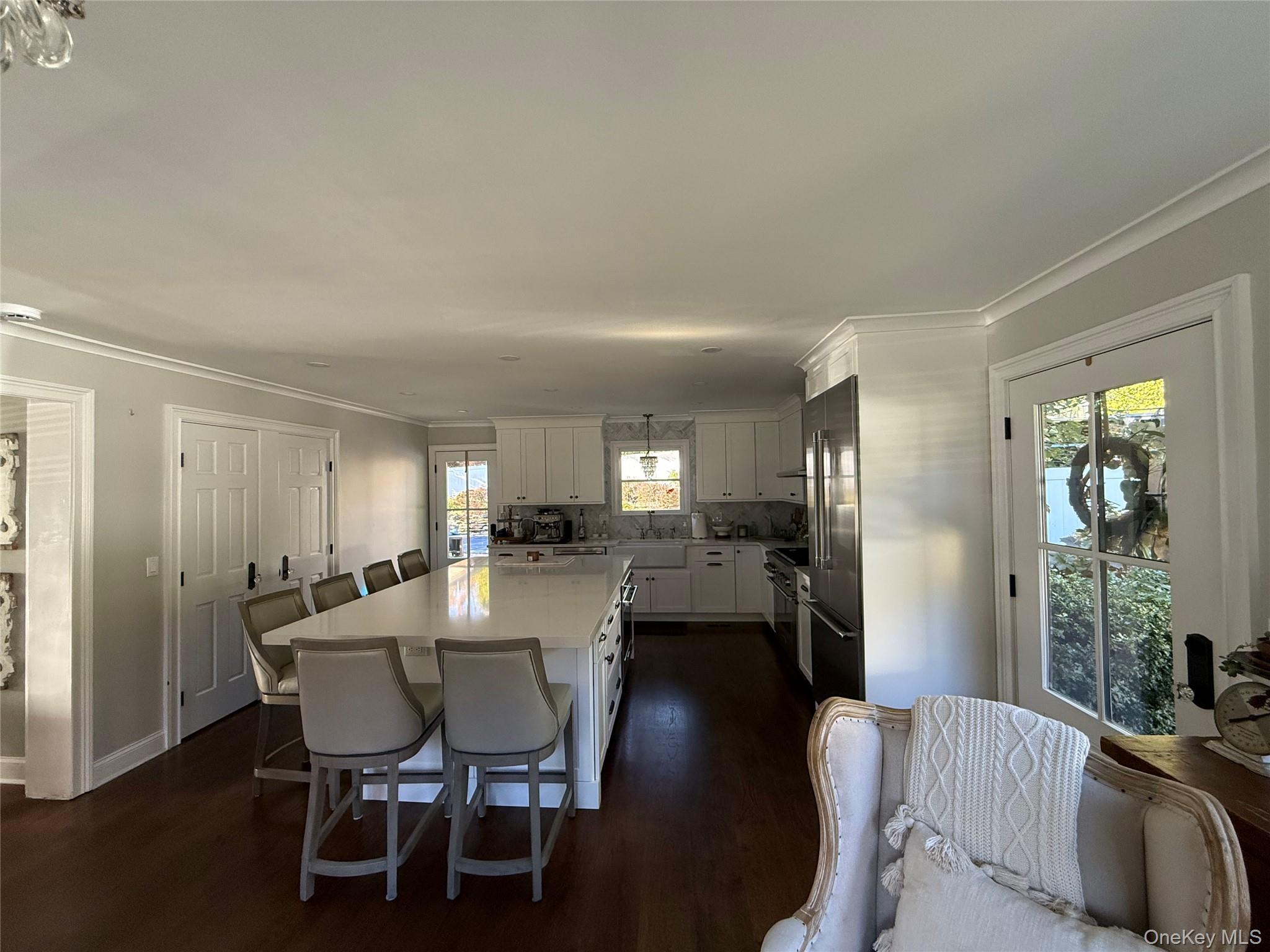 #4 photo, 105 Myrtle Avenue, Port Jefferson , NY 11777