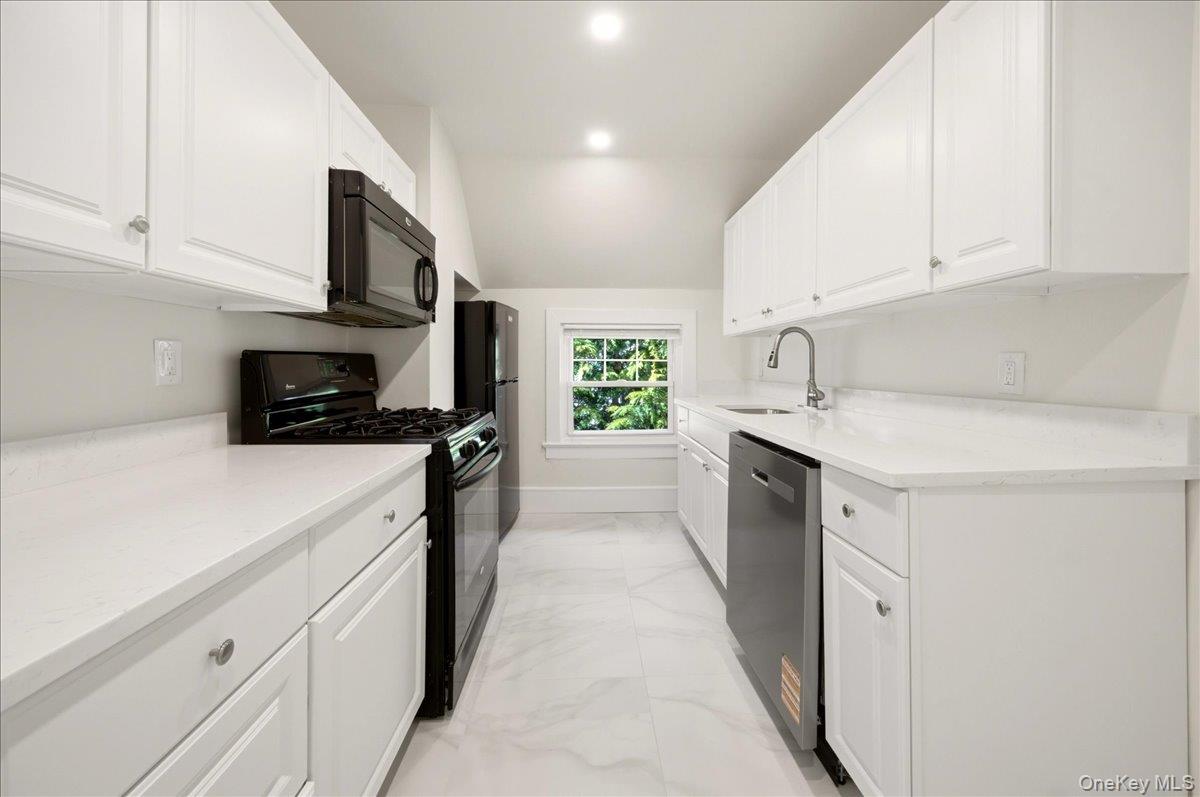 #6 photo, 32 Orchard Street, Pleasantville , NY 10570