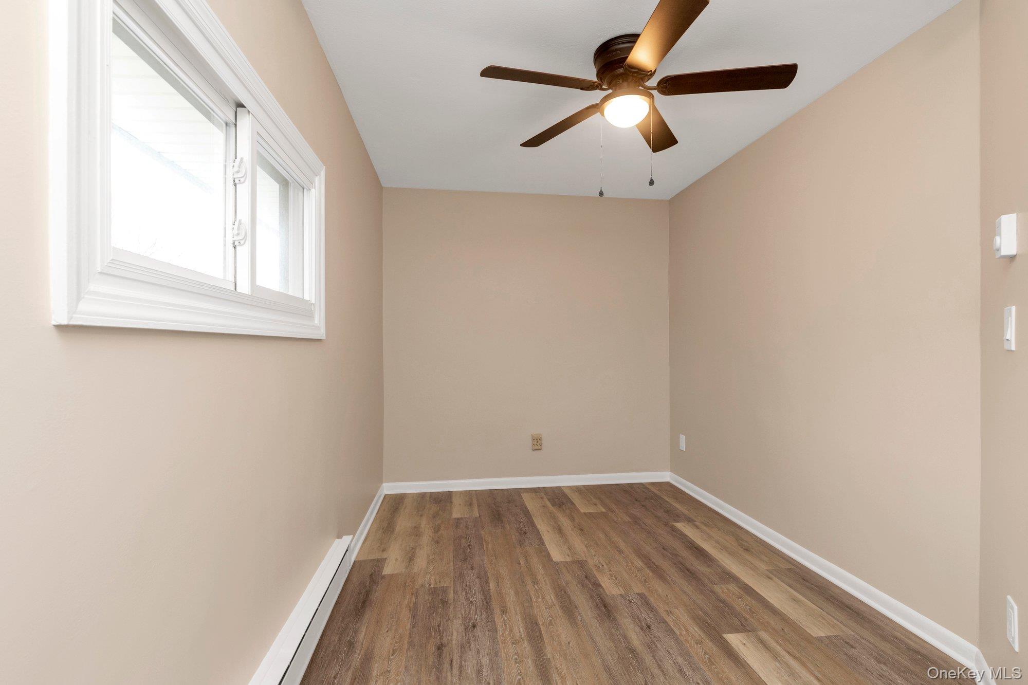 #13 photo, 295 Plain Court, নাসাউ কাউন্টি Franklin Square , NY 11010