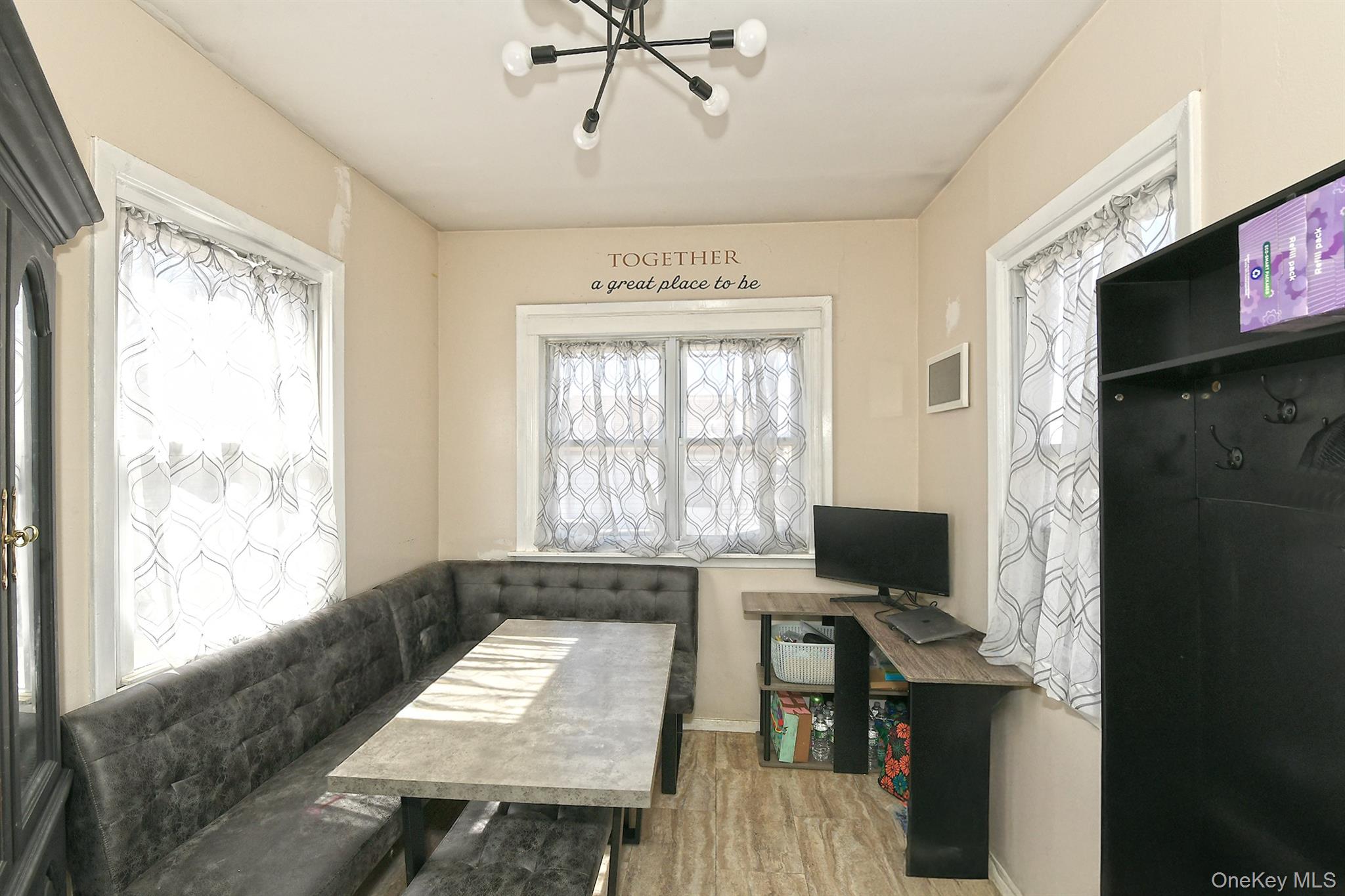 #11 photo, 50 S Evergreen Drive, সাফোক কাউন্টি Selden , NY 11784