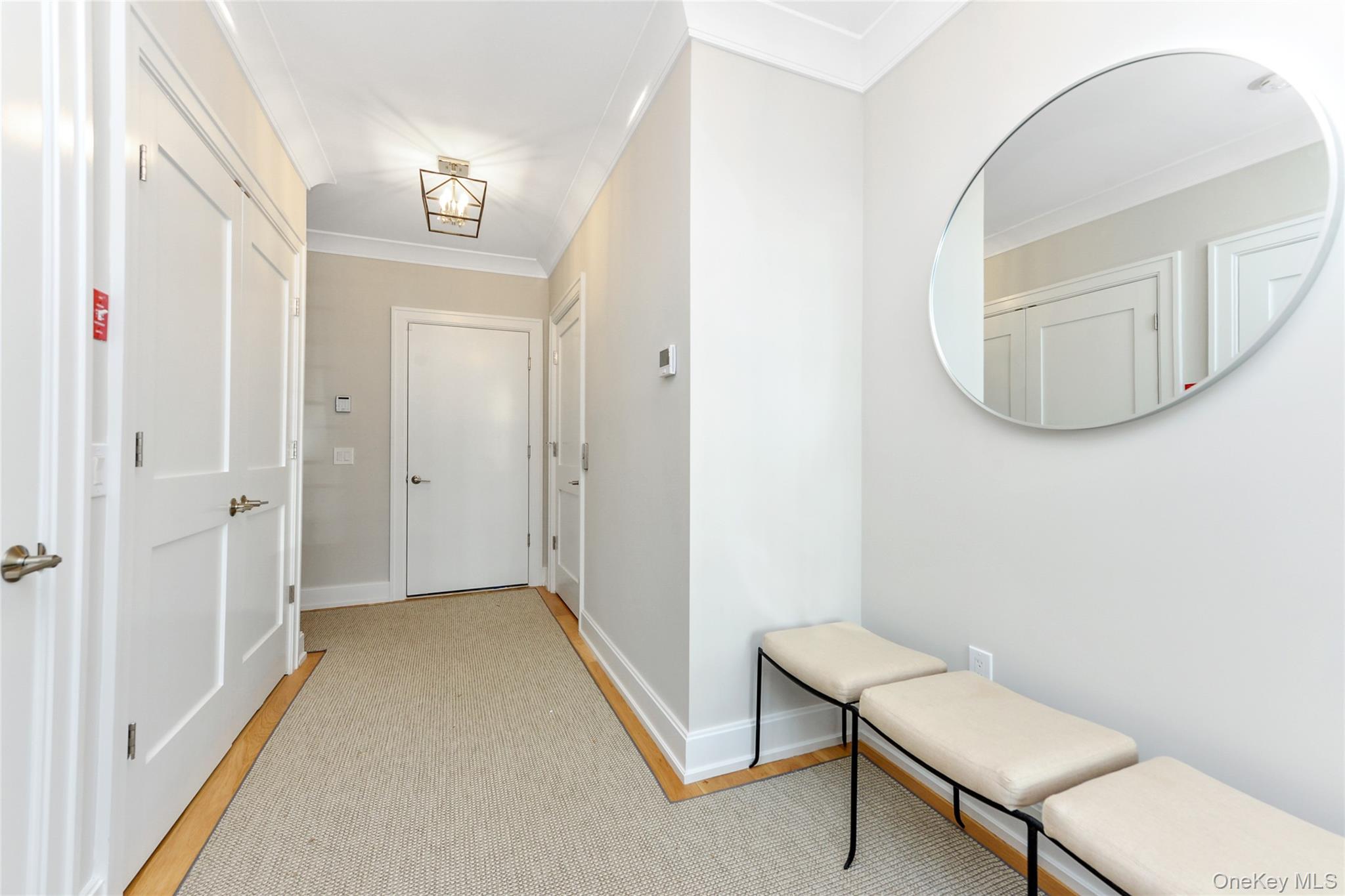 #2 photo, 601 Grist Mill Circle, Roslyn , NY 11576