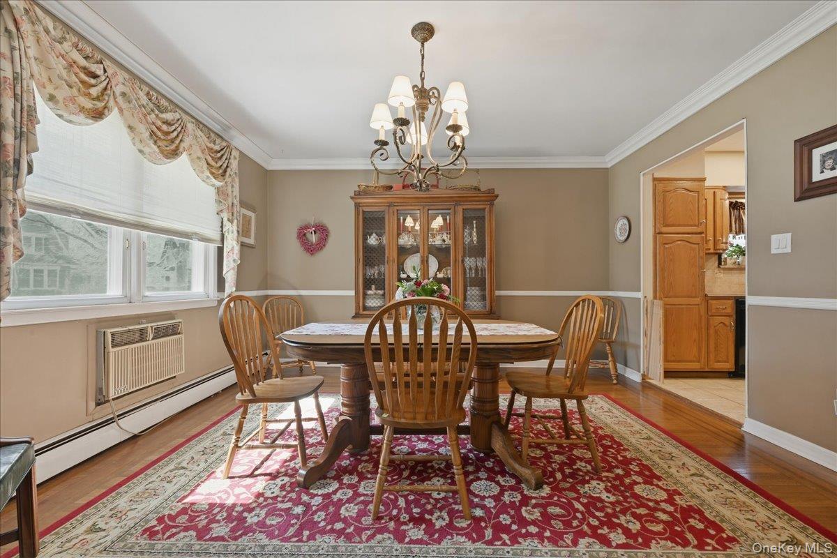 #11 photo, 38 Pine Avenue, নাসাউ কাউন্টি Floral Park , NY 11001