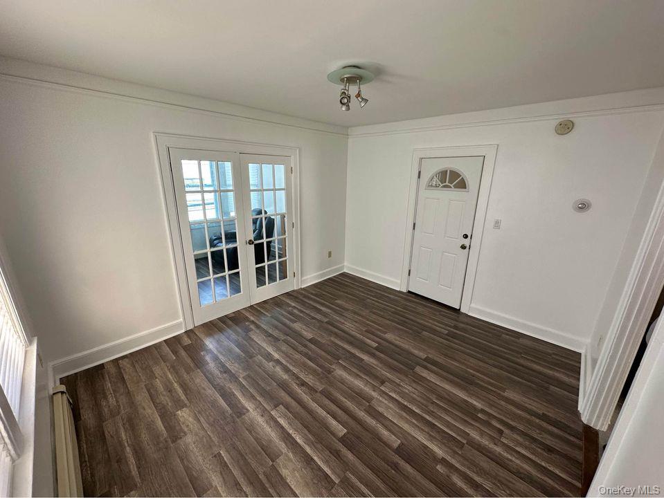 #4 photo, 11110 14th Avenue, College Point , NY 11356