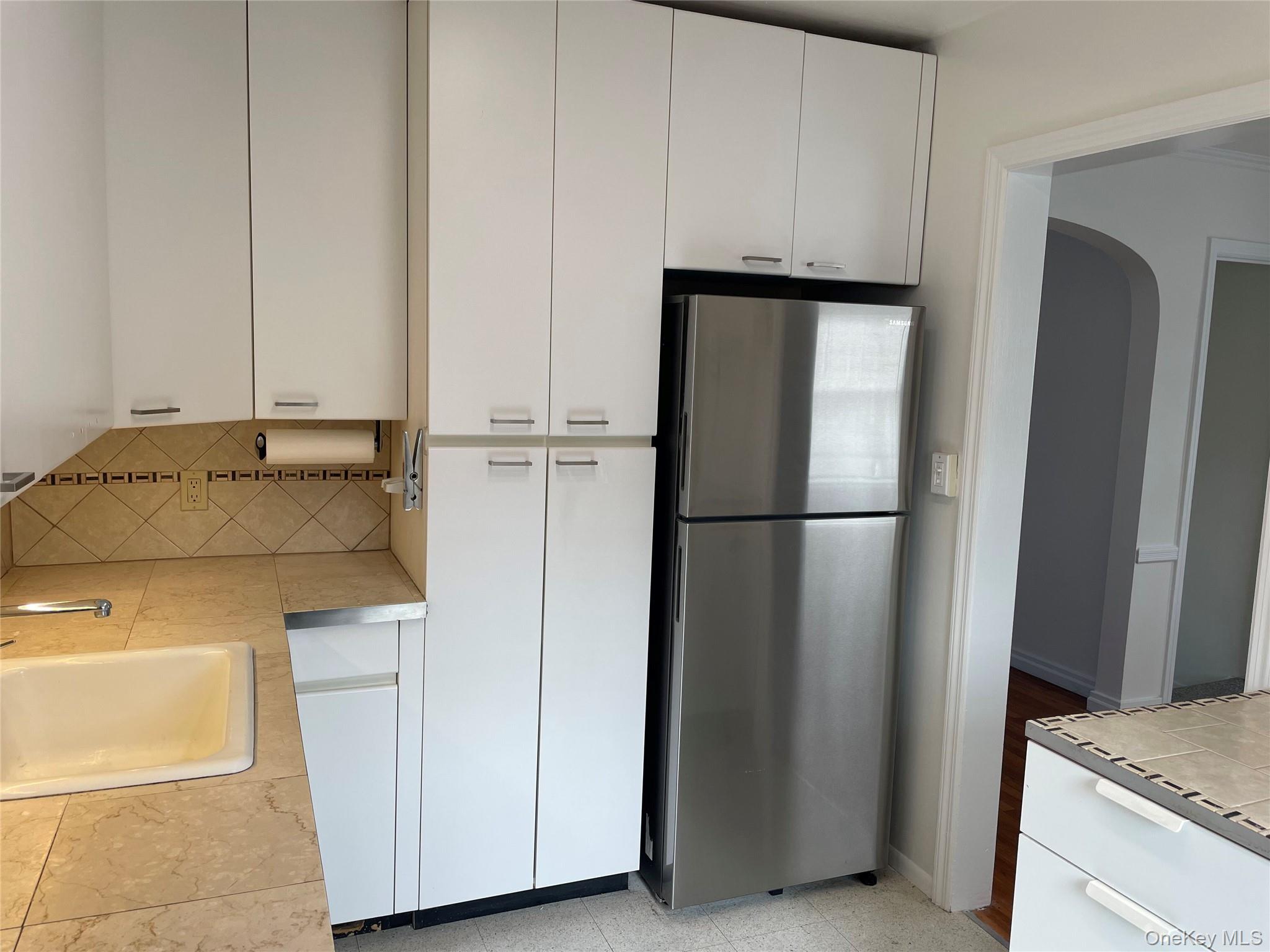 #11 photo, 8 Cameron Lane, Valley Stream , NY 11581