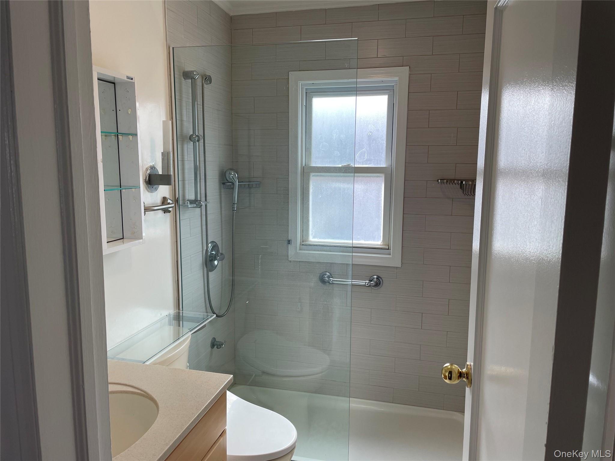 #14 photo, 8 Cameron Lane, Valley Stream , NY 11581