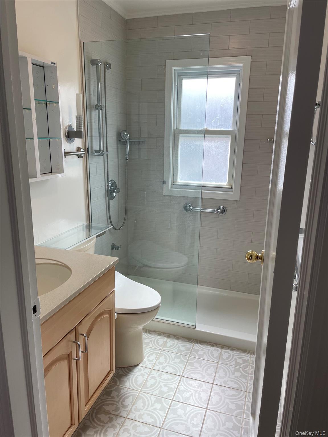 #15 photo, 8 Cameron Lane, Valley Stream , NY 11581