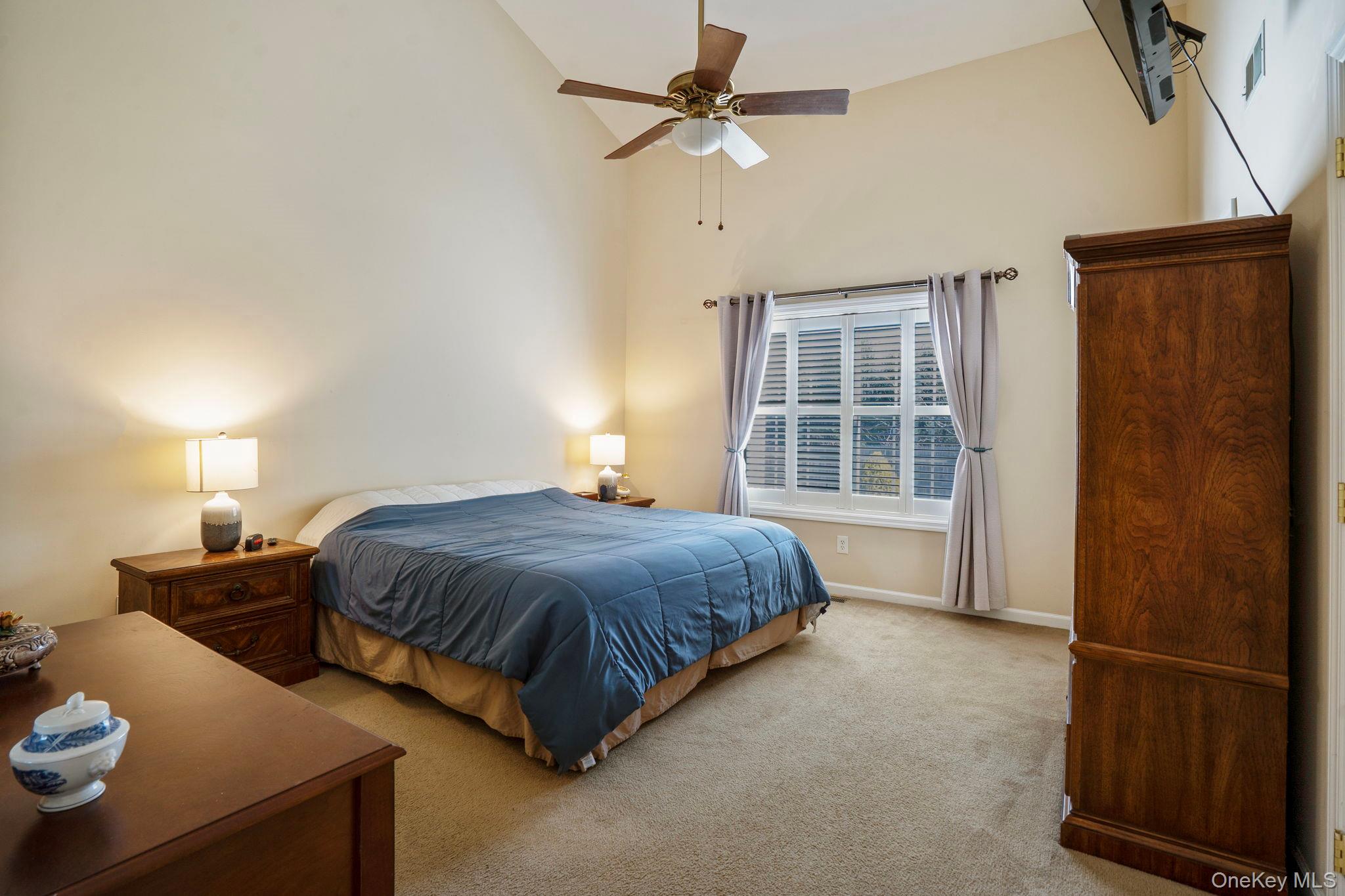 #10 photo, 24 Brookville Way, সাফোক কাউন্টি Manorville , NY 11949