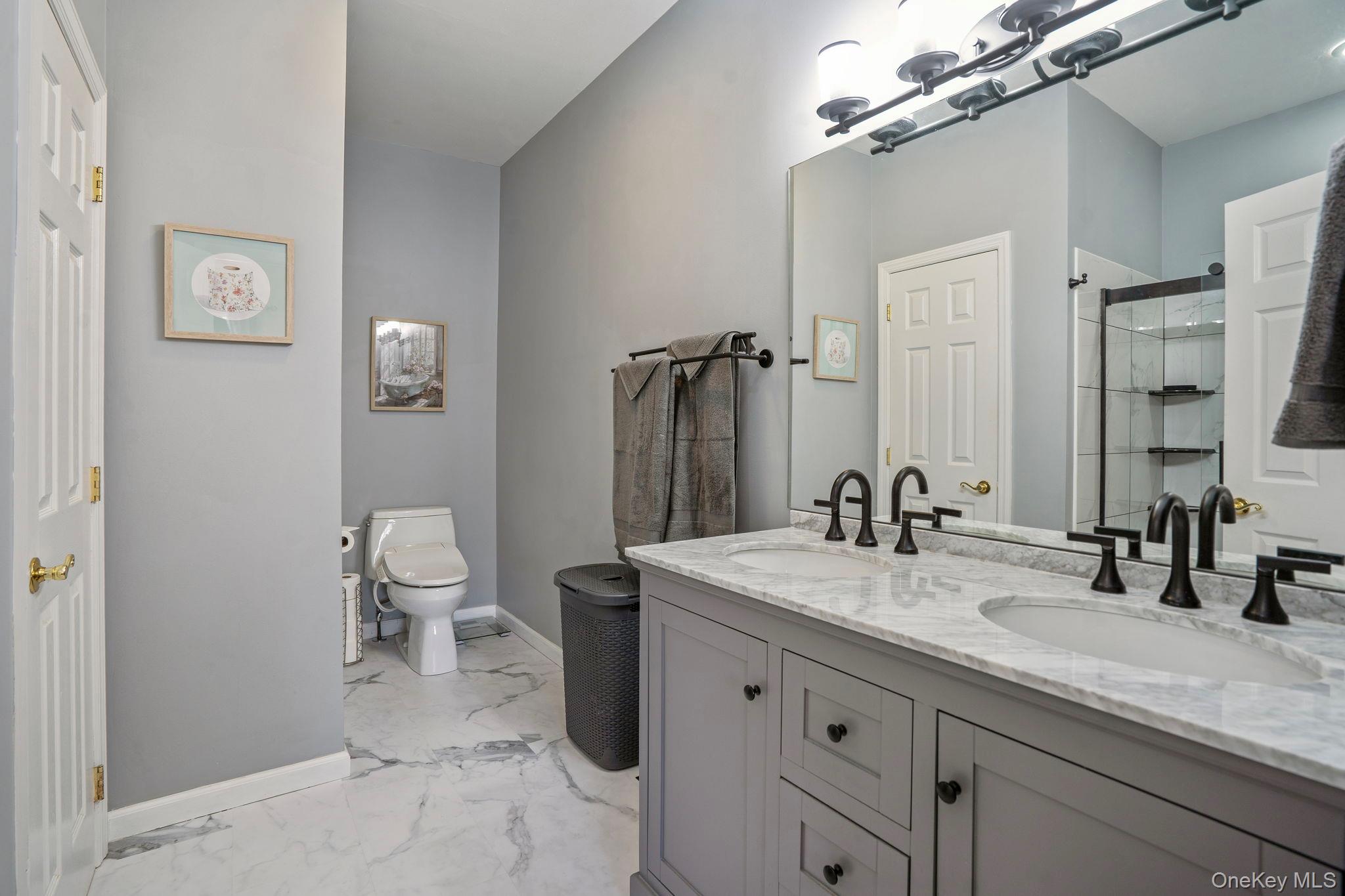 #12 photo, 24 Brookville Way, সাফোক কাউন্টি Manorville , NY 11949