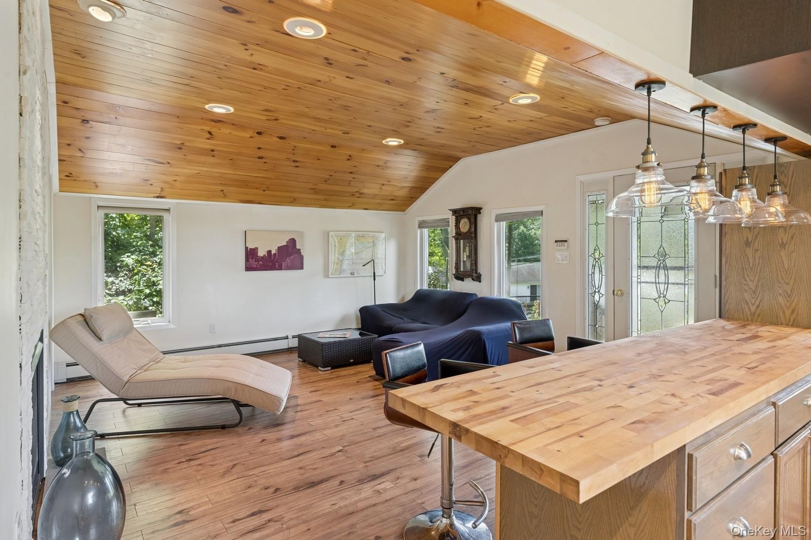 #9 photo, 8 Towle Place, Glen Cove , NY 11542