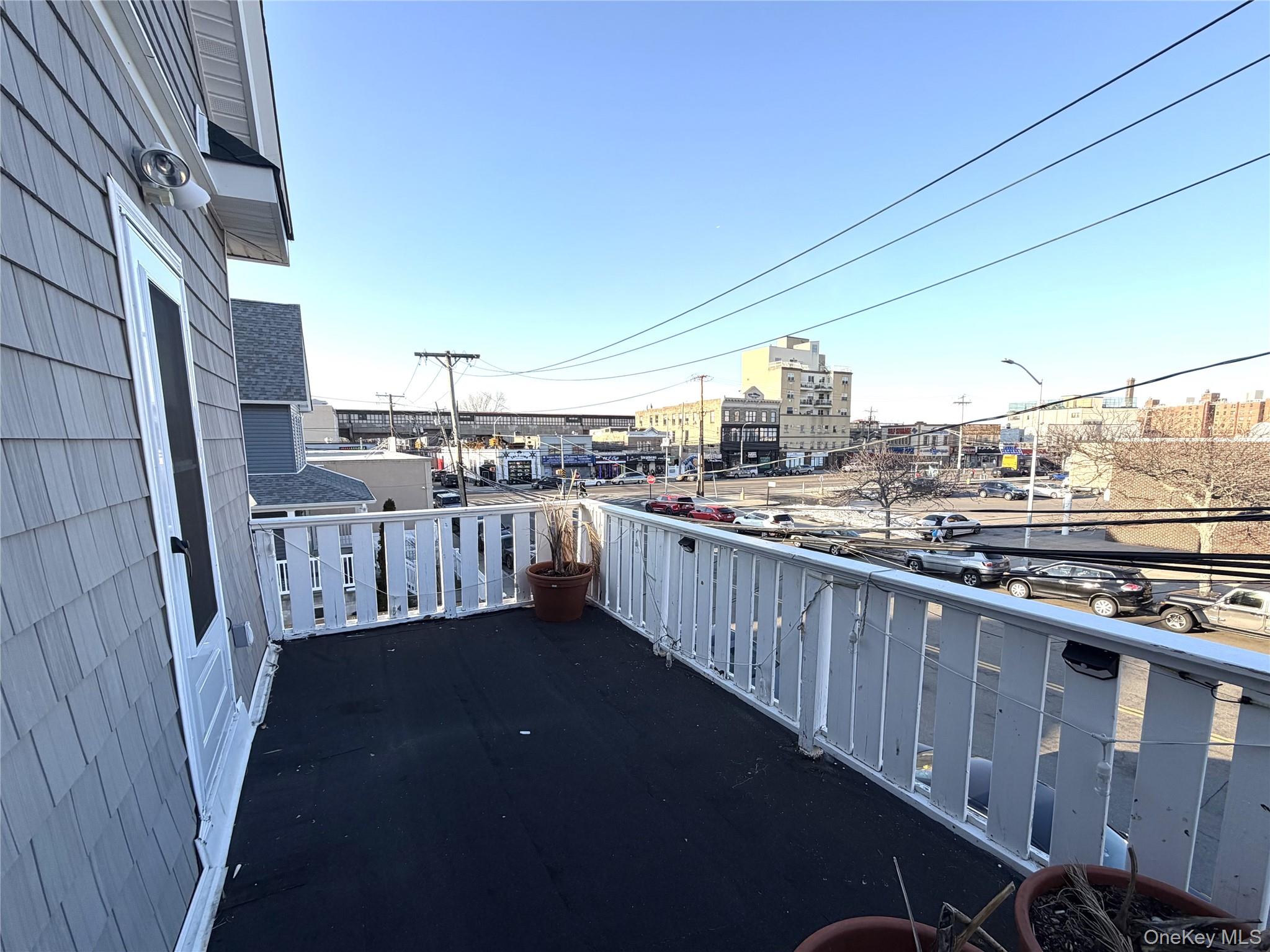 #4 photo, 181 Beach 90th Street, Rockaway Beach , NY 11693