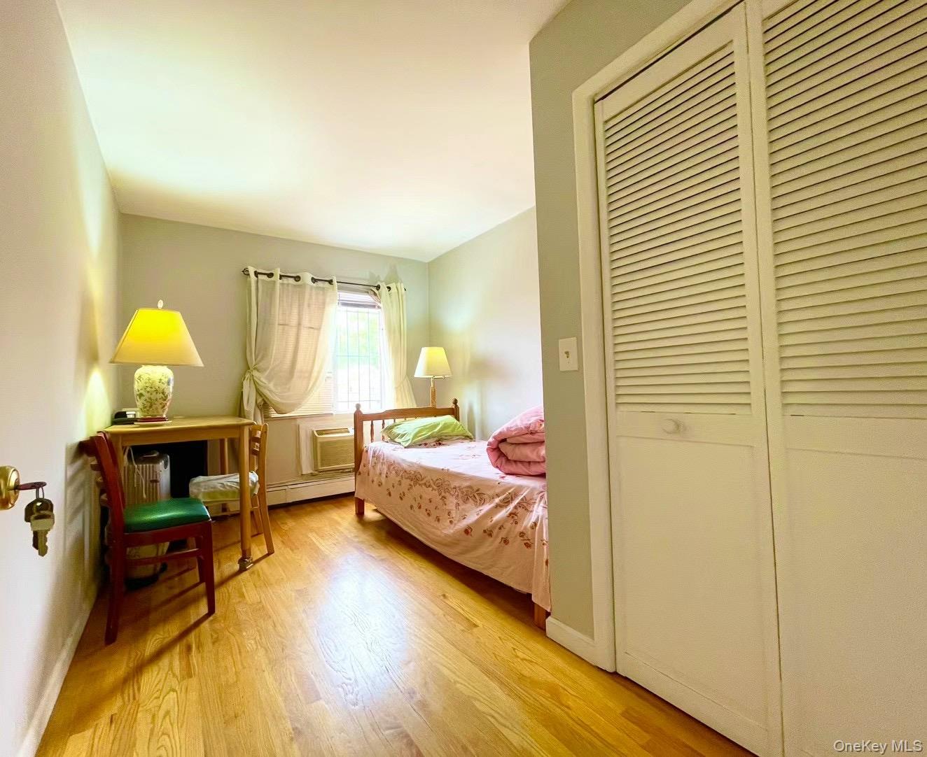 #8 photo, 4618 161st Street, Flushing , NY 11358