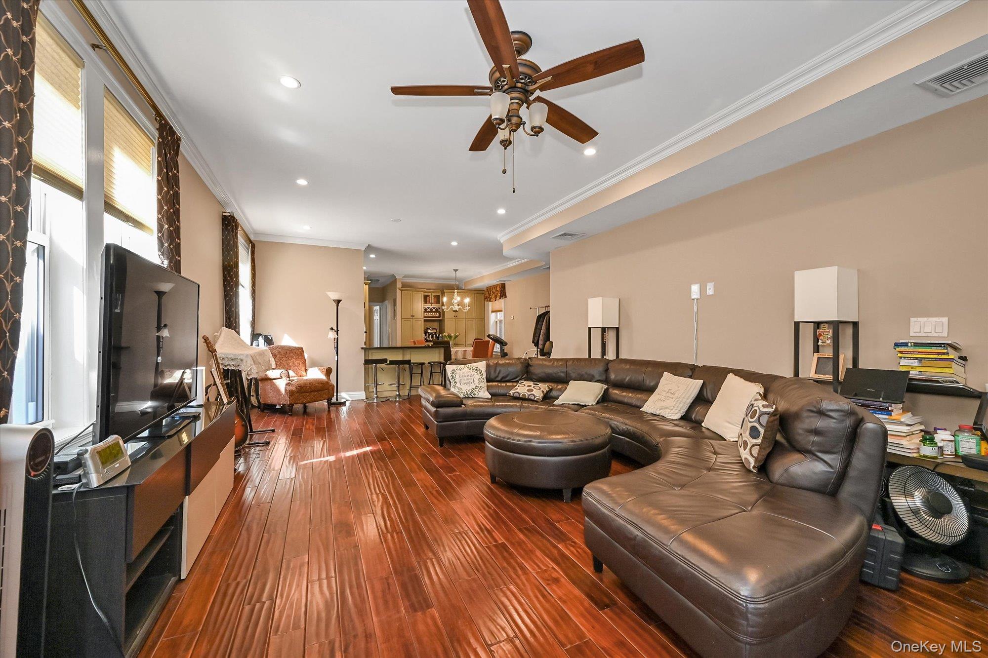 #3 photo, 29-42 164th Street, Flushing , NY 11358