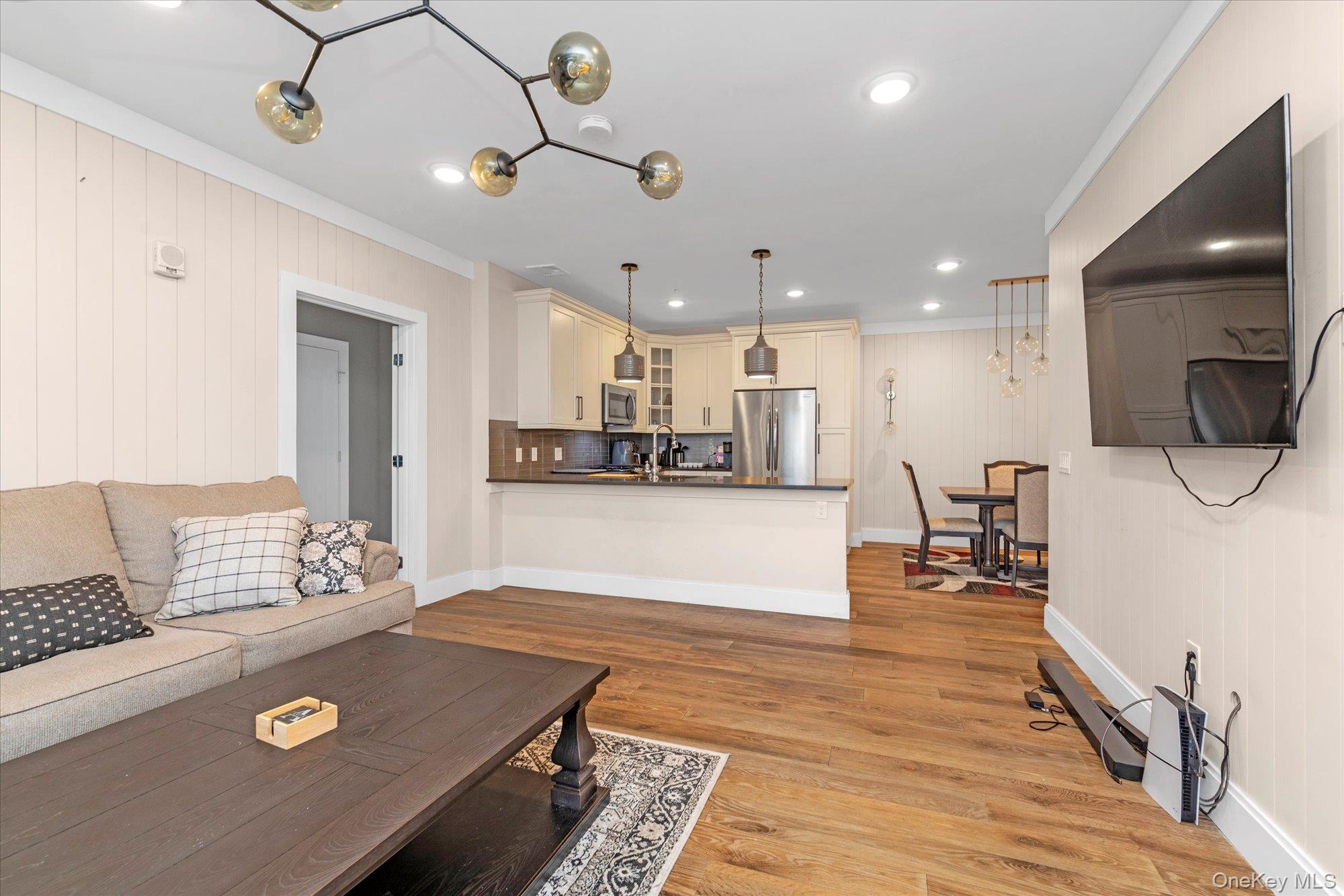 #5 photo, 214 Marina Pointe Drive, 롱 아일랜드 East Rockaway , NY 11518