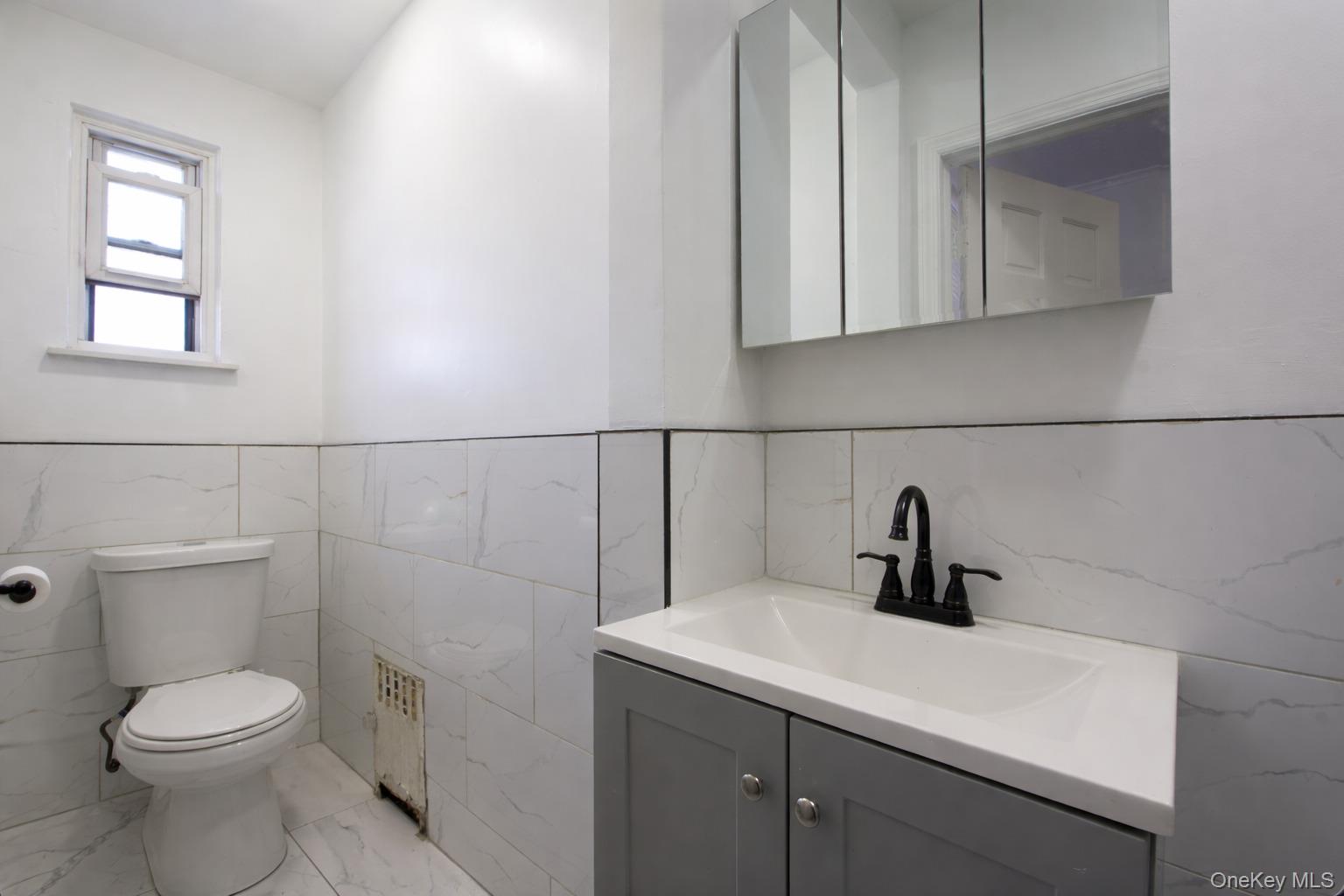 #10 photo, 6089 54th Street, Maspeth , NY 11378